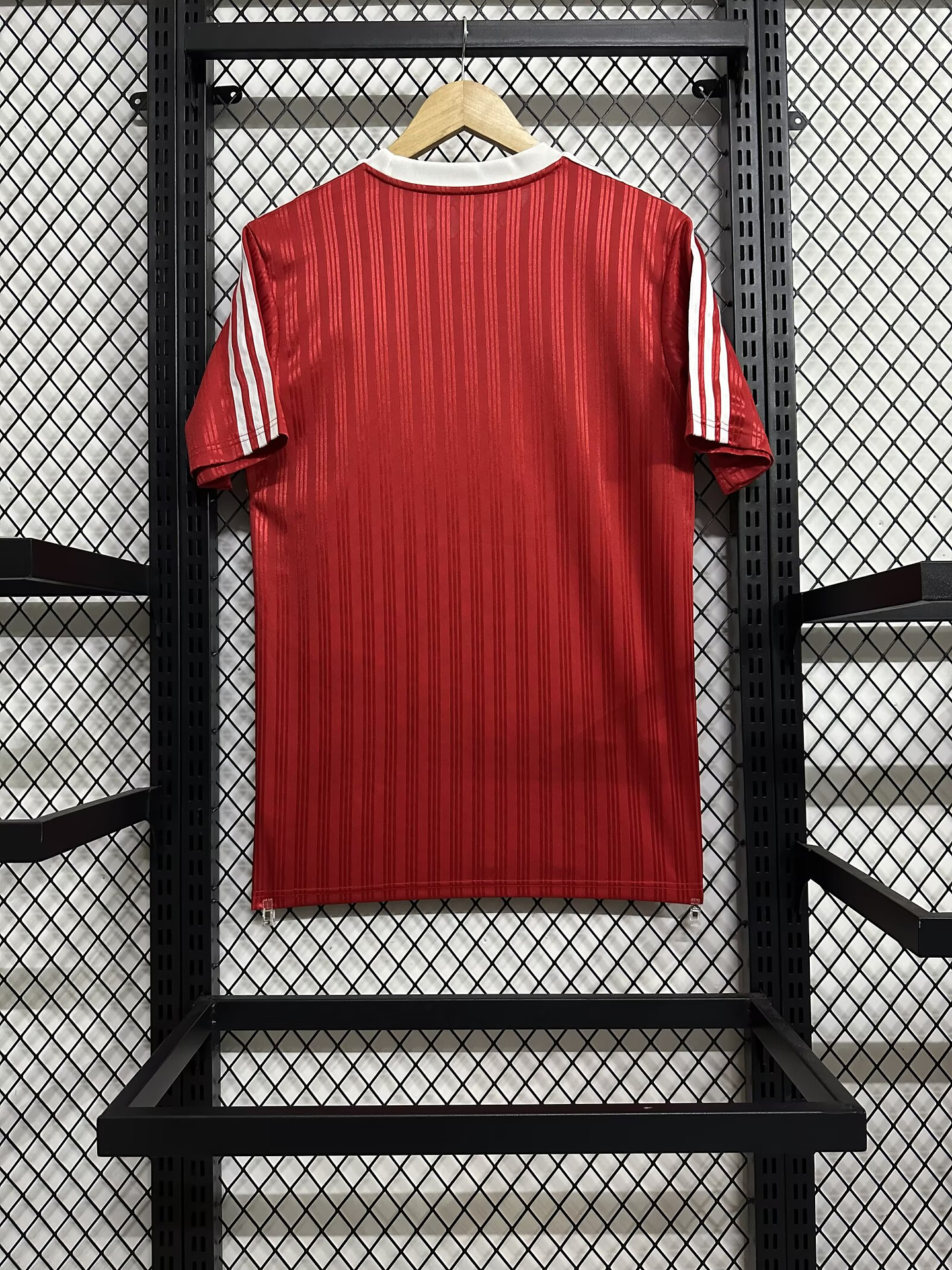 Adidas T-Shirt 2