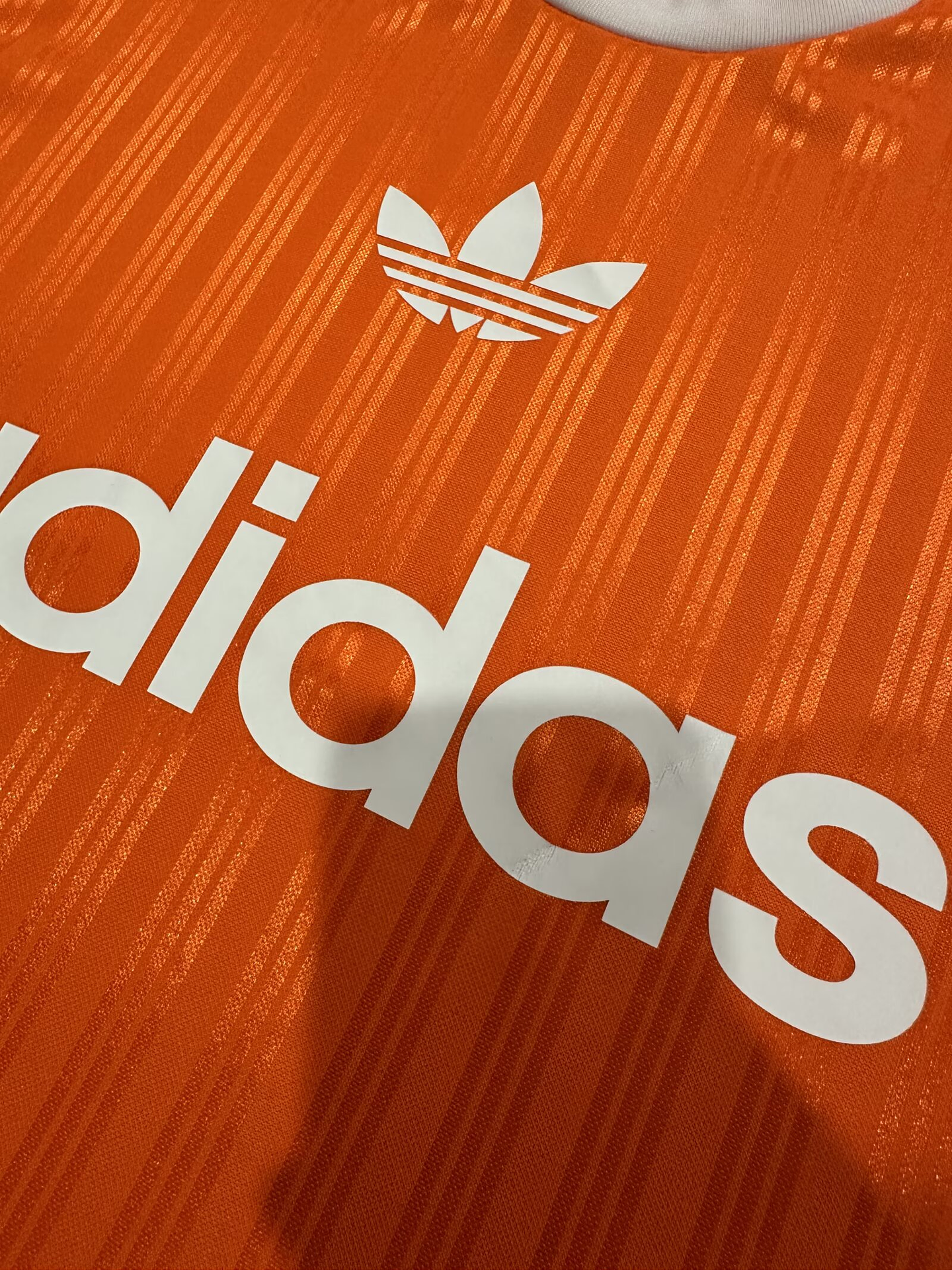 Adidas T-Shirt 4