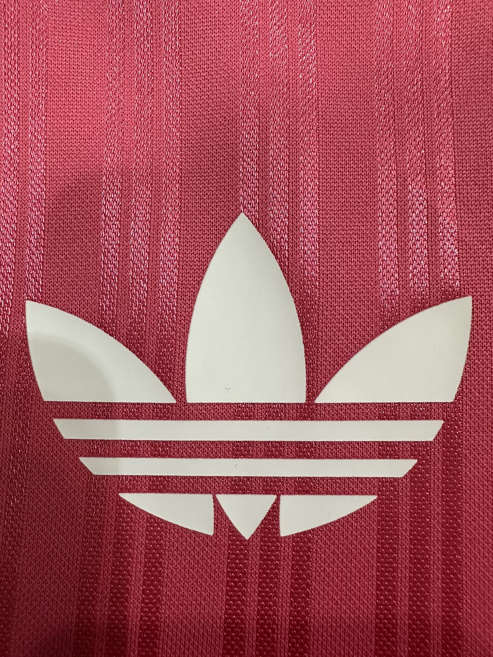 Adidas T-Shirt 3