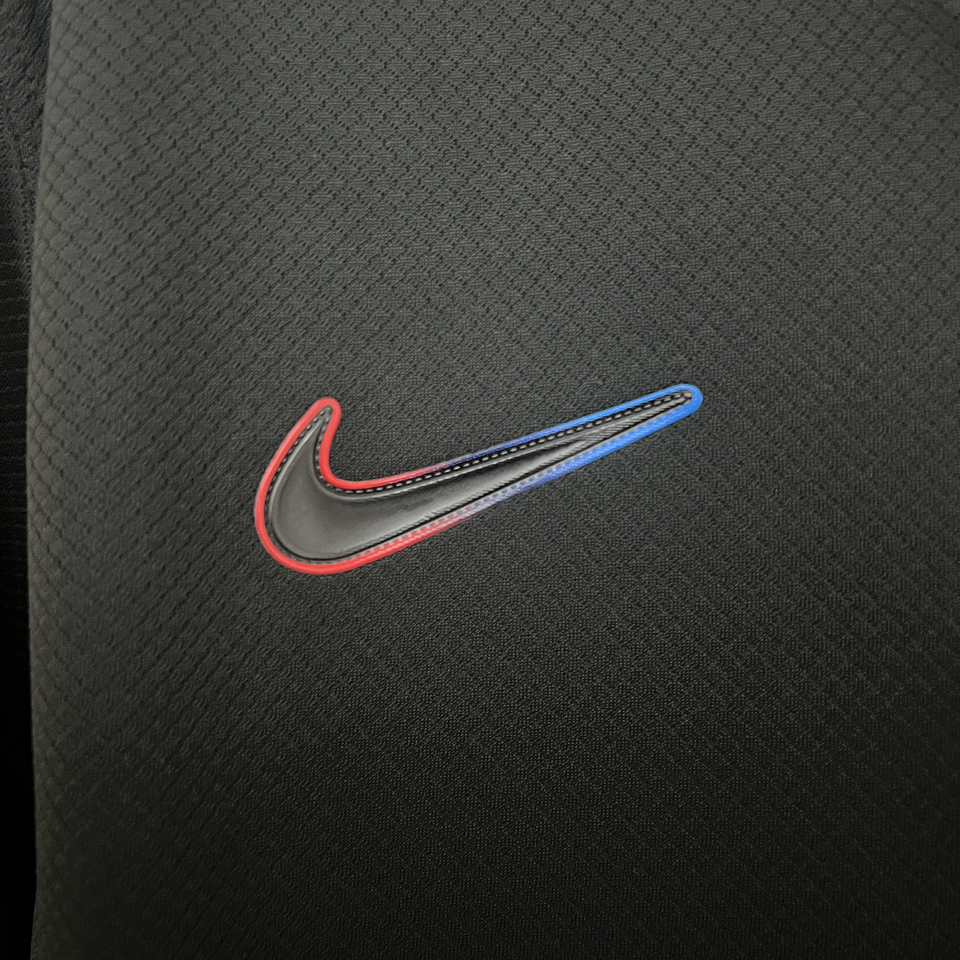 Barcelona Equipamento Alternativo 2025/26 4