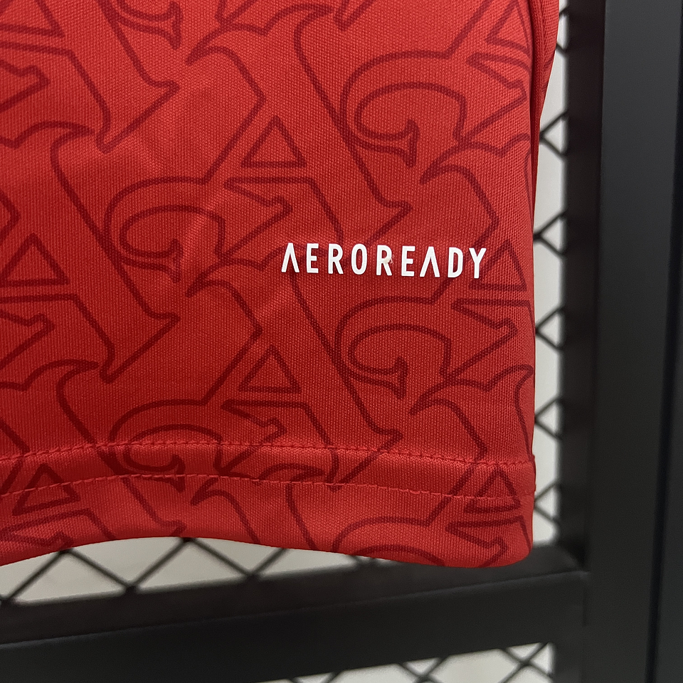 Arsenal Equipamento Principal 2025/26 9