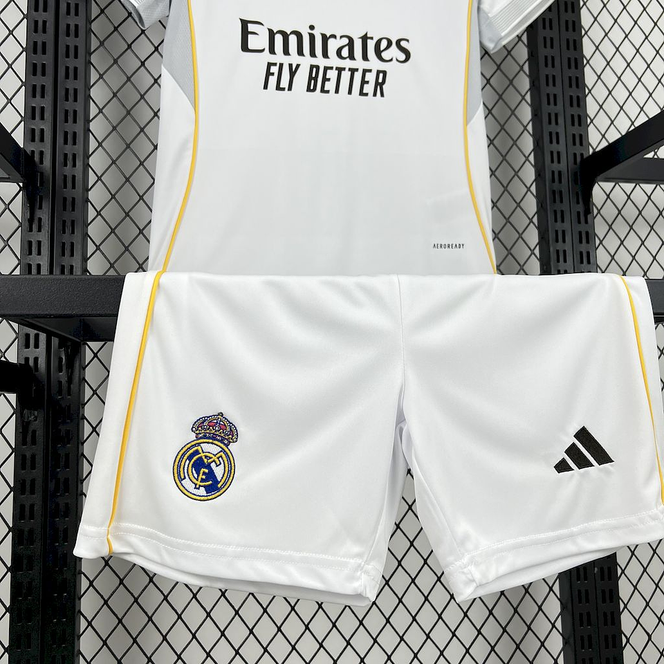 Real Madrid Equipamento Principal Kit Criança 2025/26 6