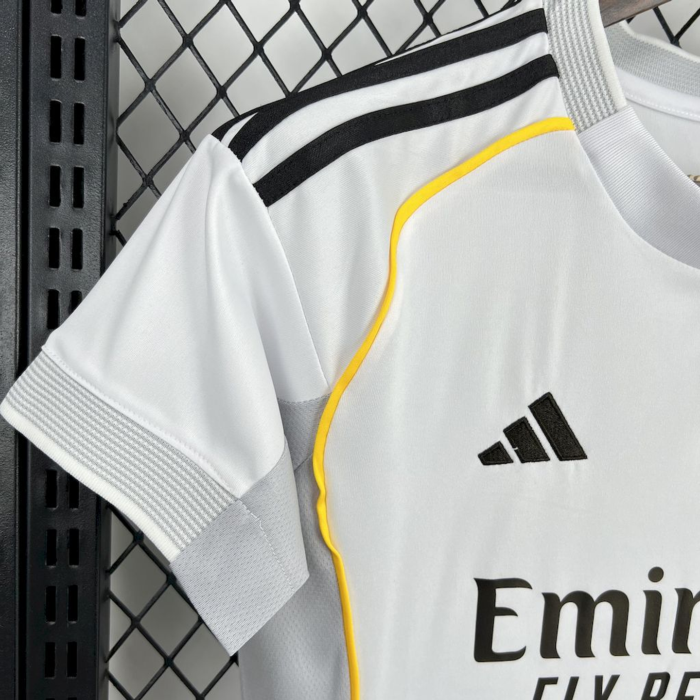 Real Madrid Equipamento Principal Mulher 2025/26 5