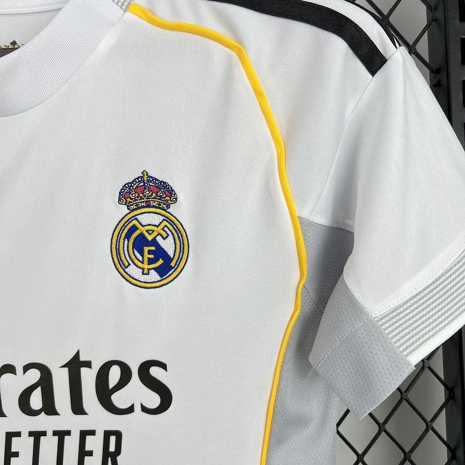 Real Madrid Equipamento Principal Mulher 2025/26 3