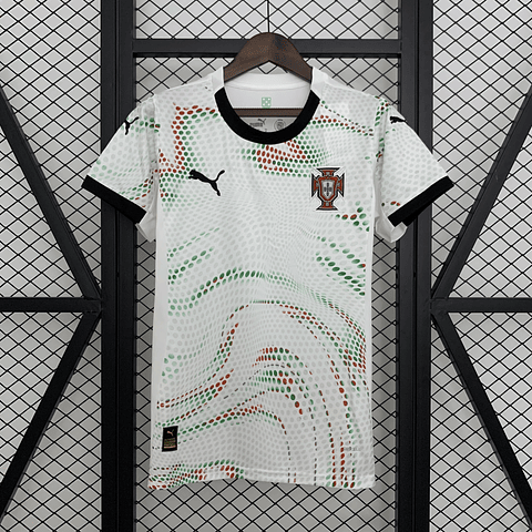 Portugal Equipamento Alternativo Mulher 2025/26