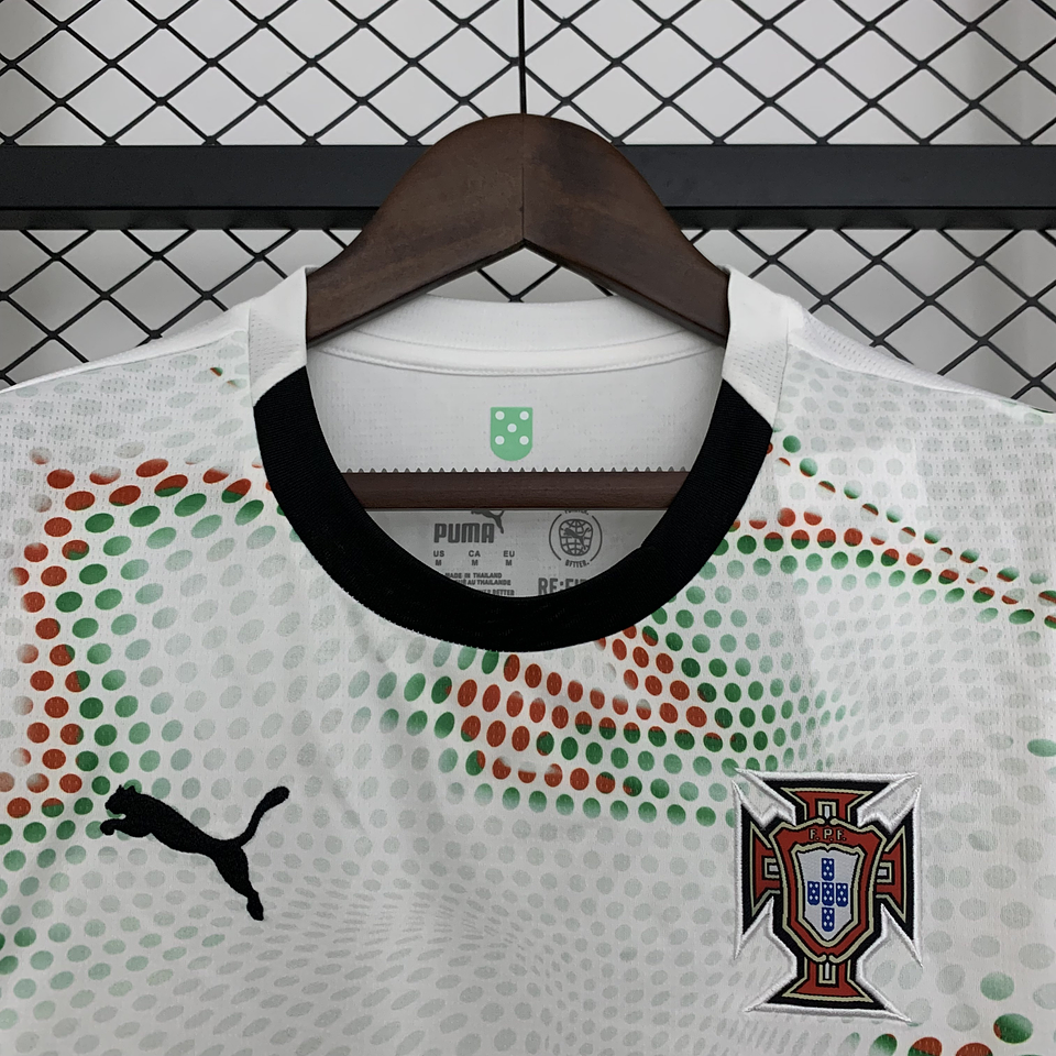Portugal Equipamento Alternativo Mulher 2025/26 5