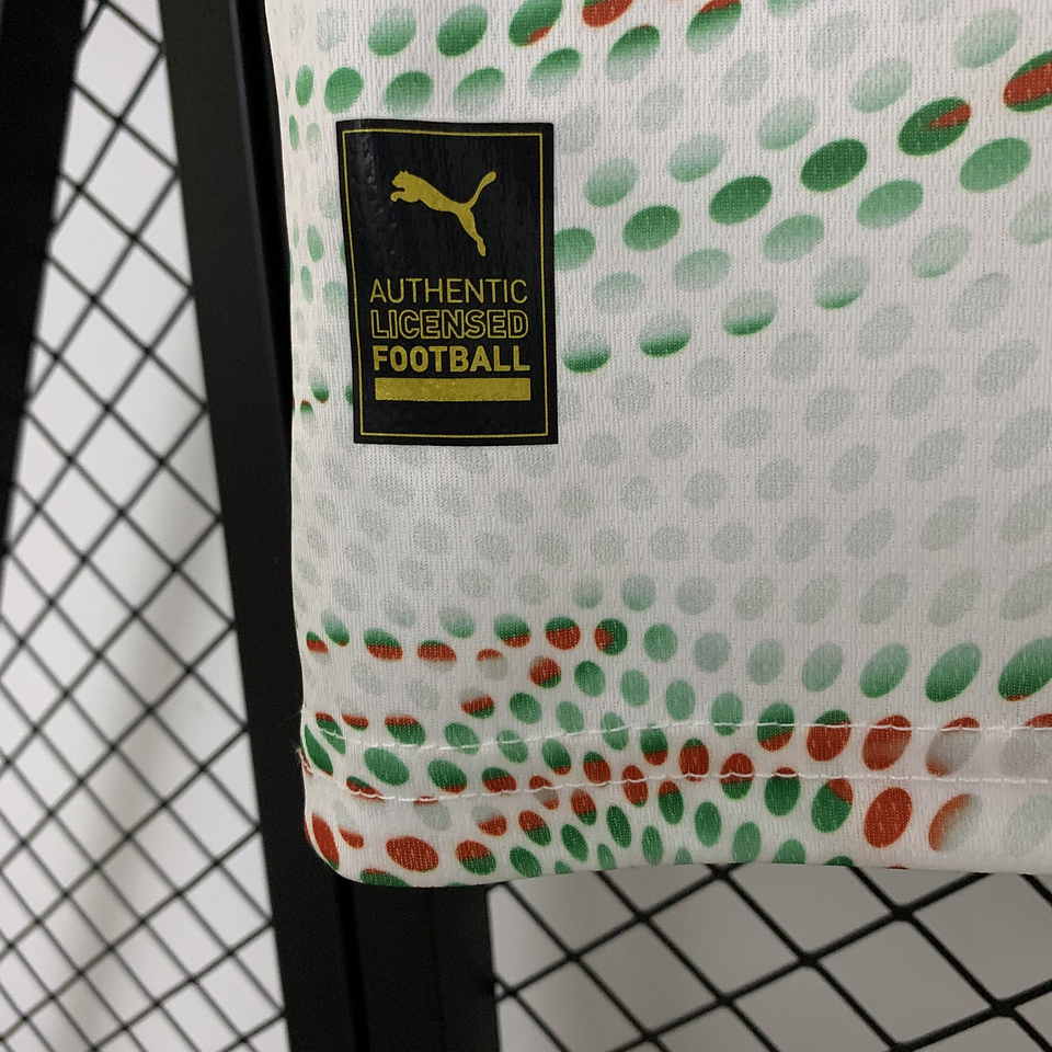 Portugal Equipamento Alternativo Mulher 2025/26 7