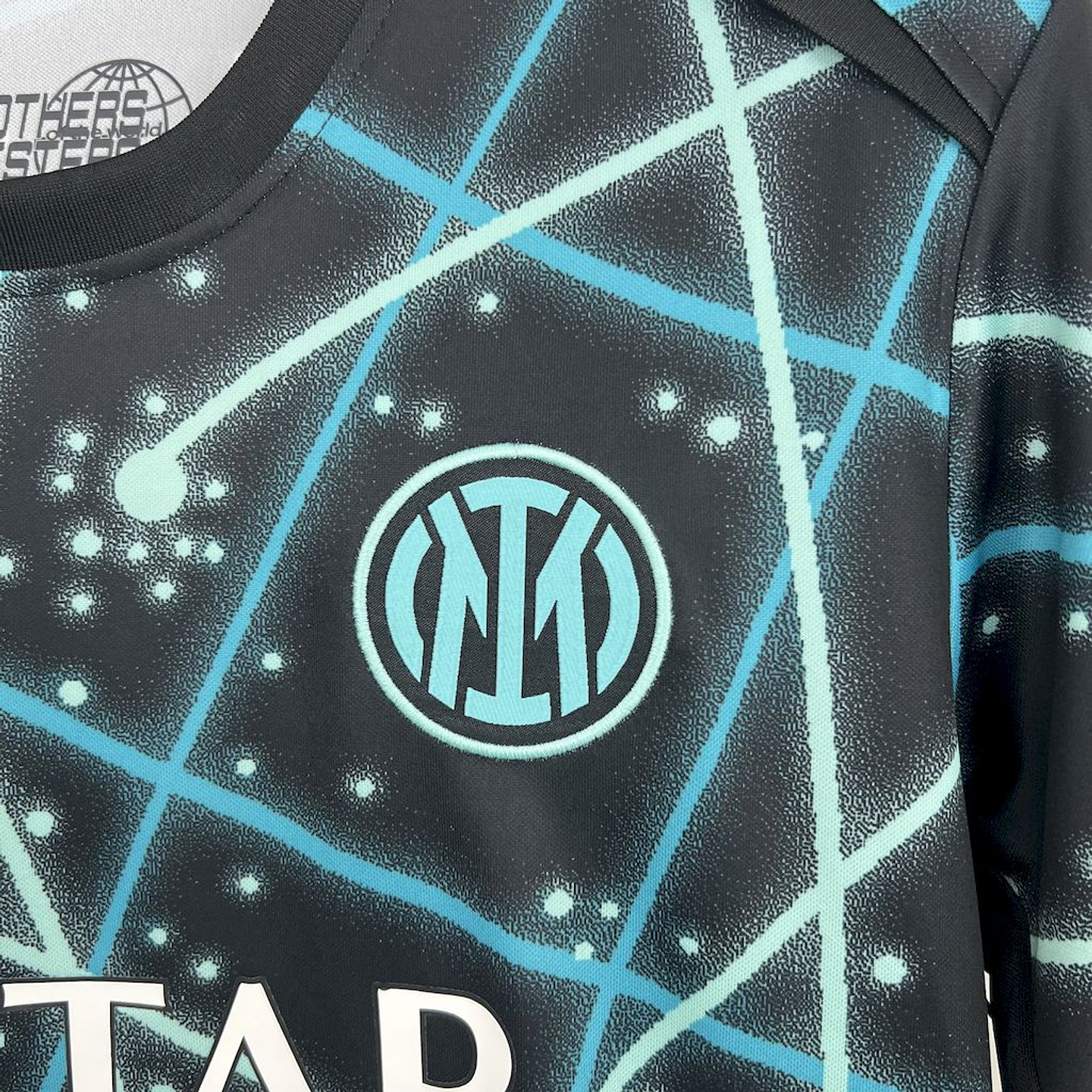 Inter Milão Equipamento Pré-Jogo 2025/26 3
