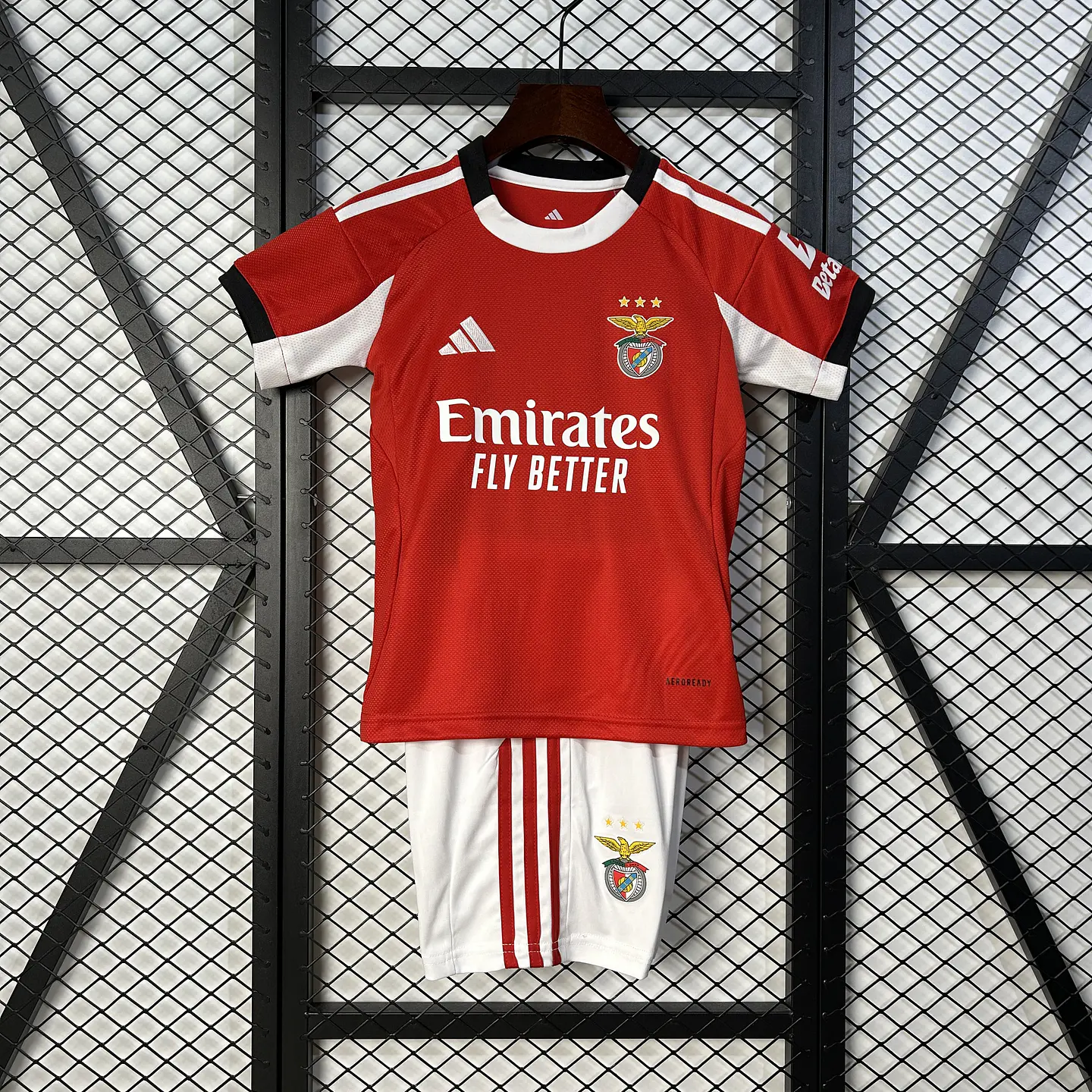 Benfica Equipamento Principal 2025/26 Kit Criança 1