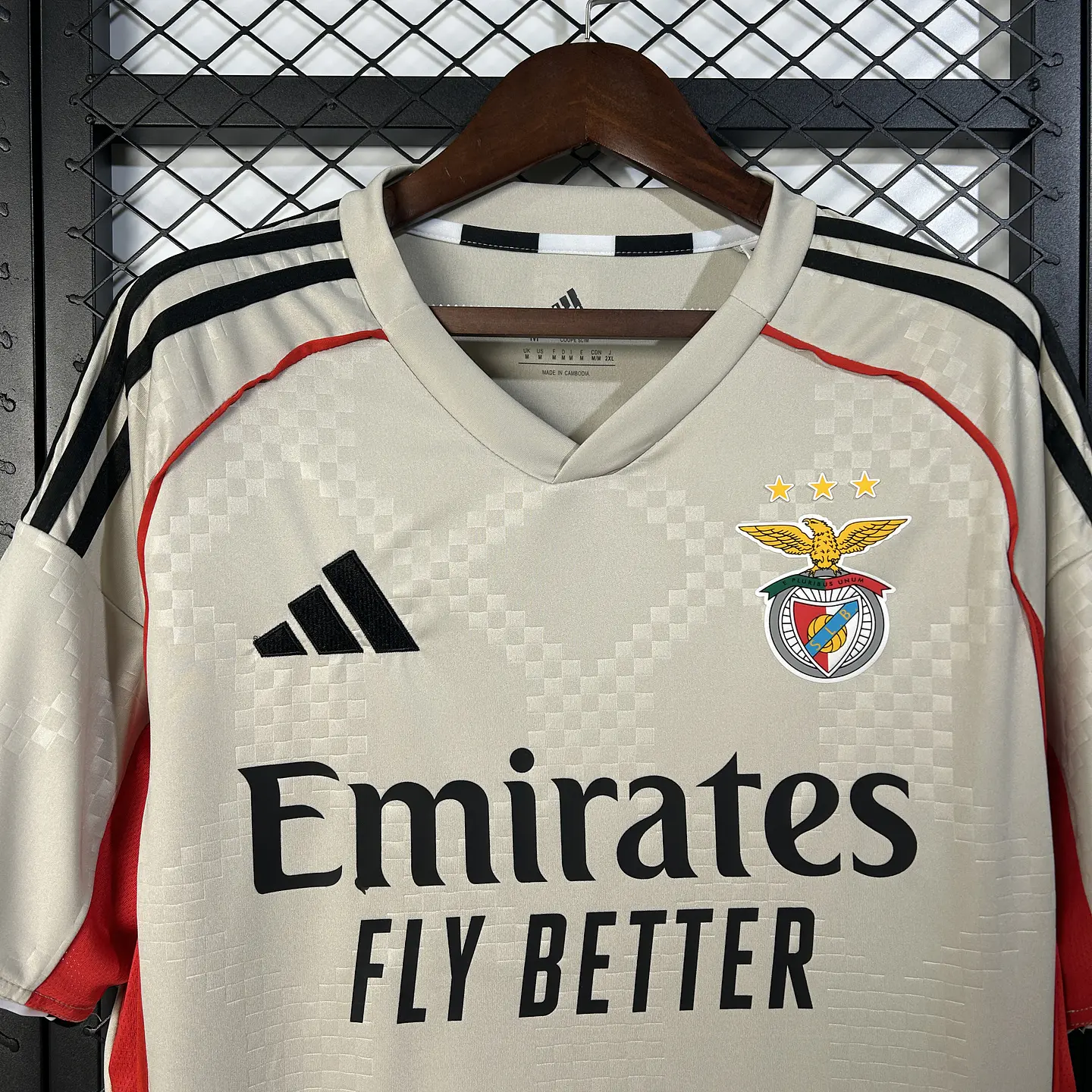 Benfica Equipamento Alternativo 2025/26 5
