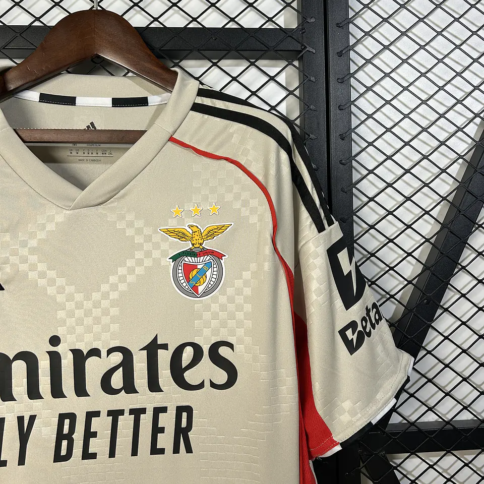 Benfica Equipamento Alternativo 2025/26 7