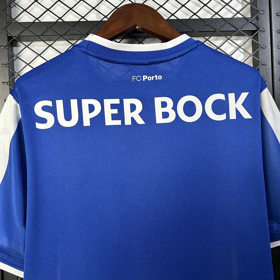 Porto Equipamento Principal 2025/26 4