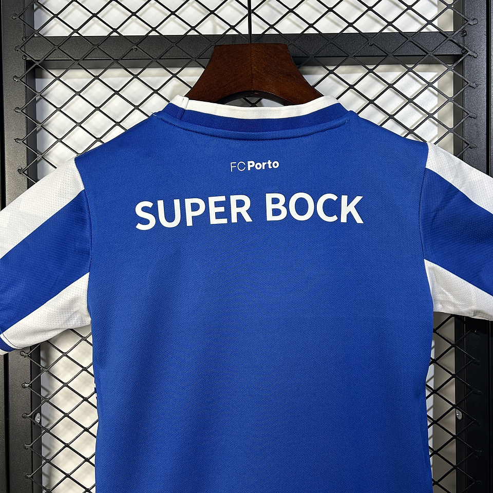 Porto Equipamento Principal 2025/26 Kit Criança 5