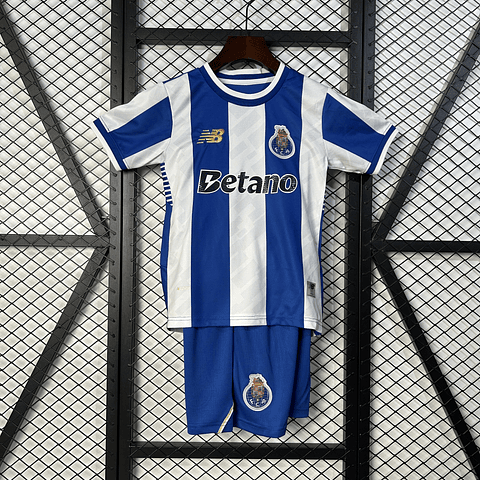 Porto Equipamento Principal 2025/26 Kit Criança