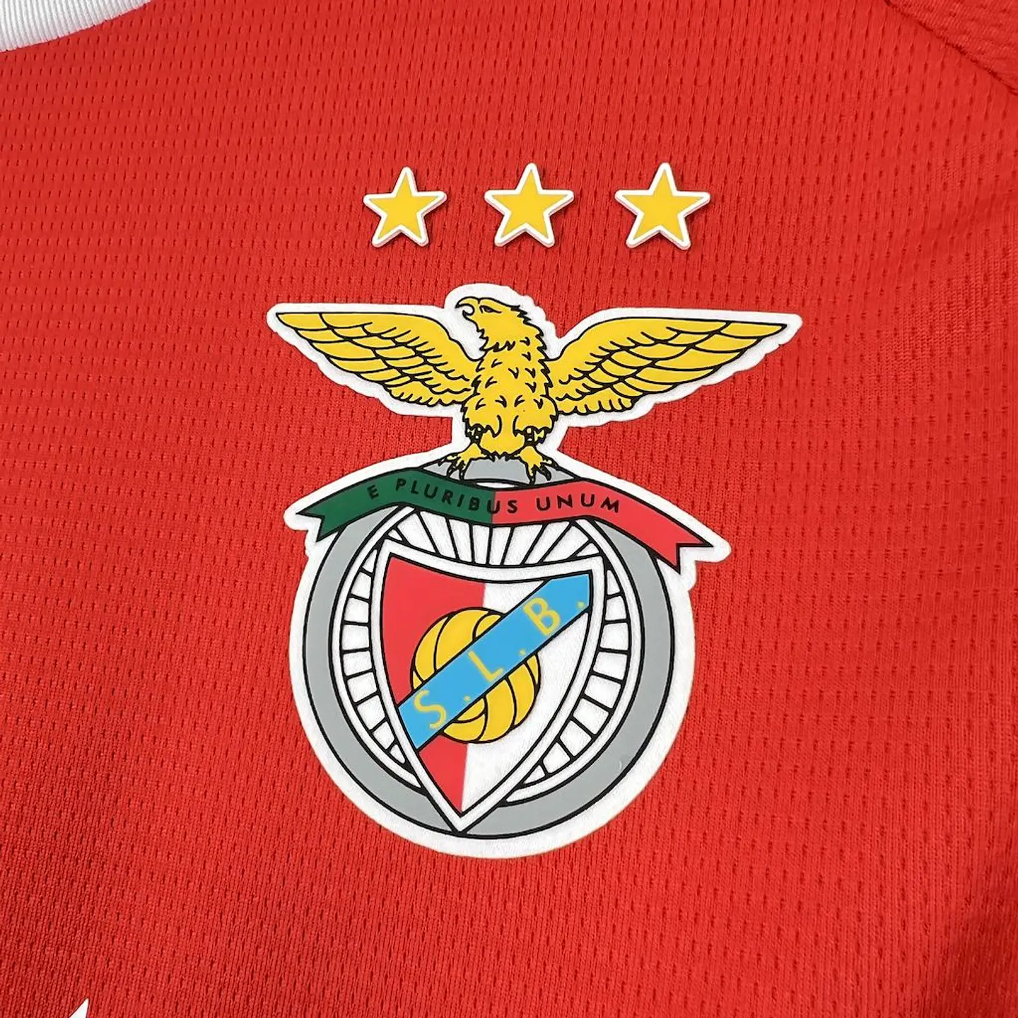 Benfica Equipamento Principal 2025/26 3