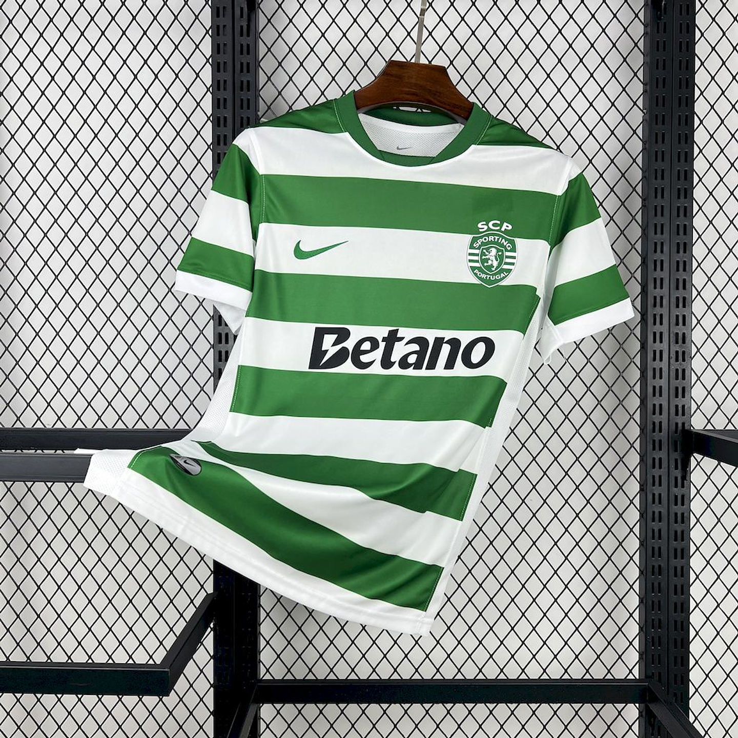 Sporting Equipamento Principal 2025/26 1