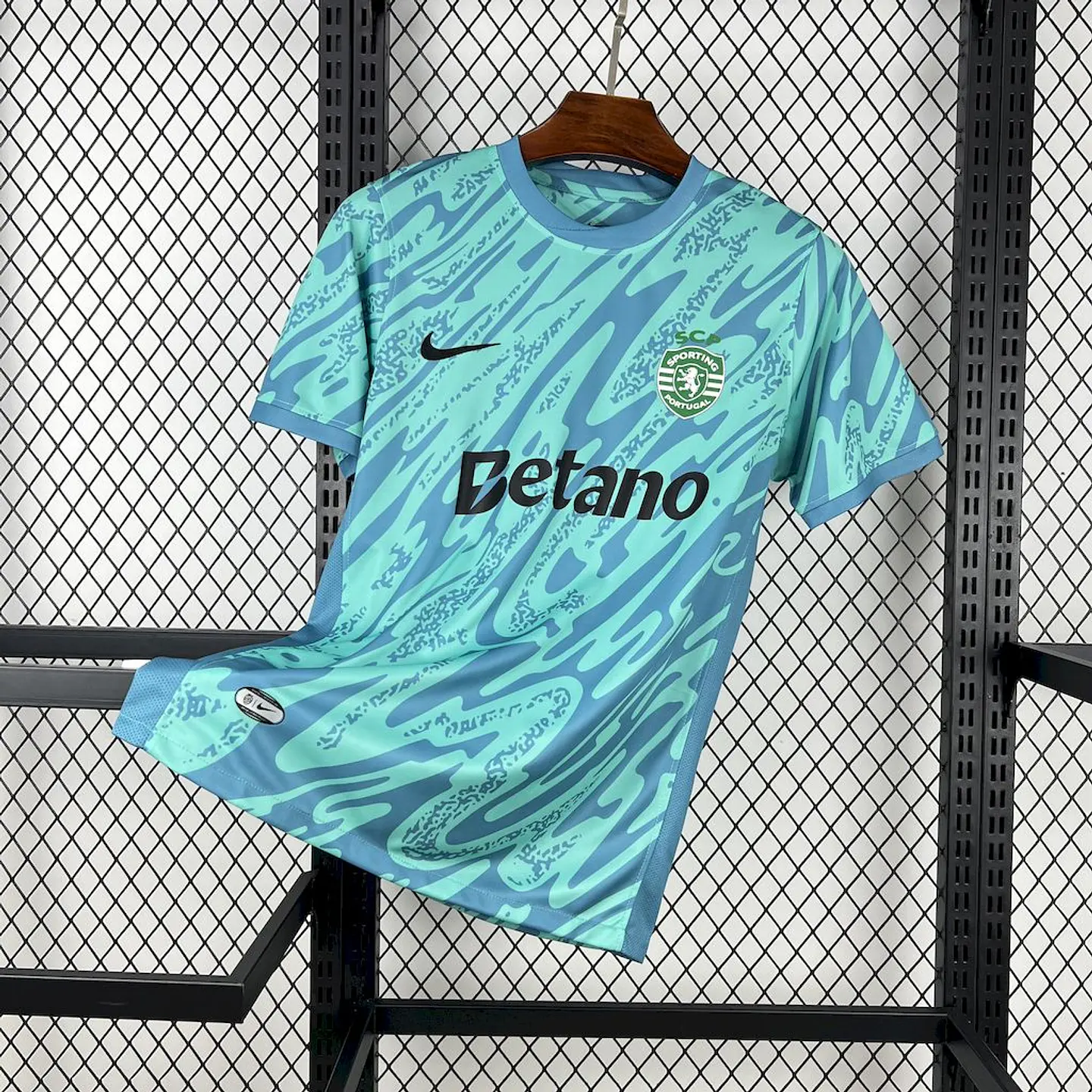 Sporting Equipamento Guarda-Redes 2025/26 1