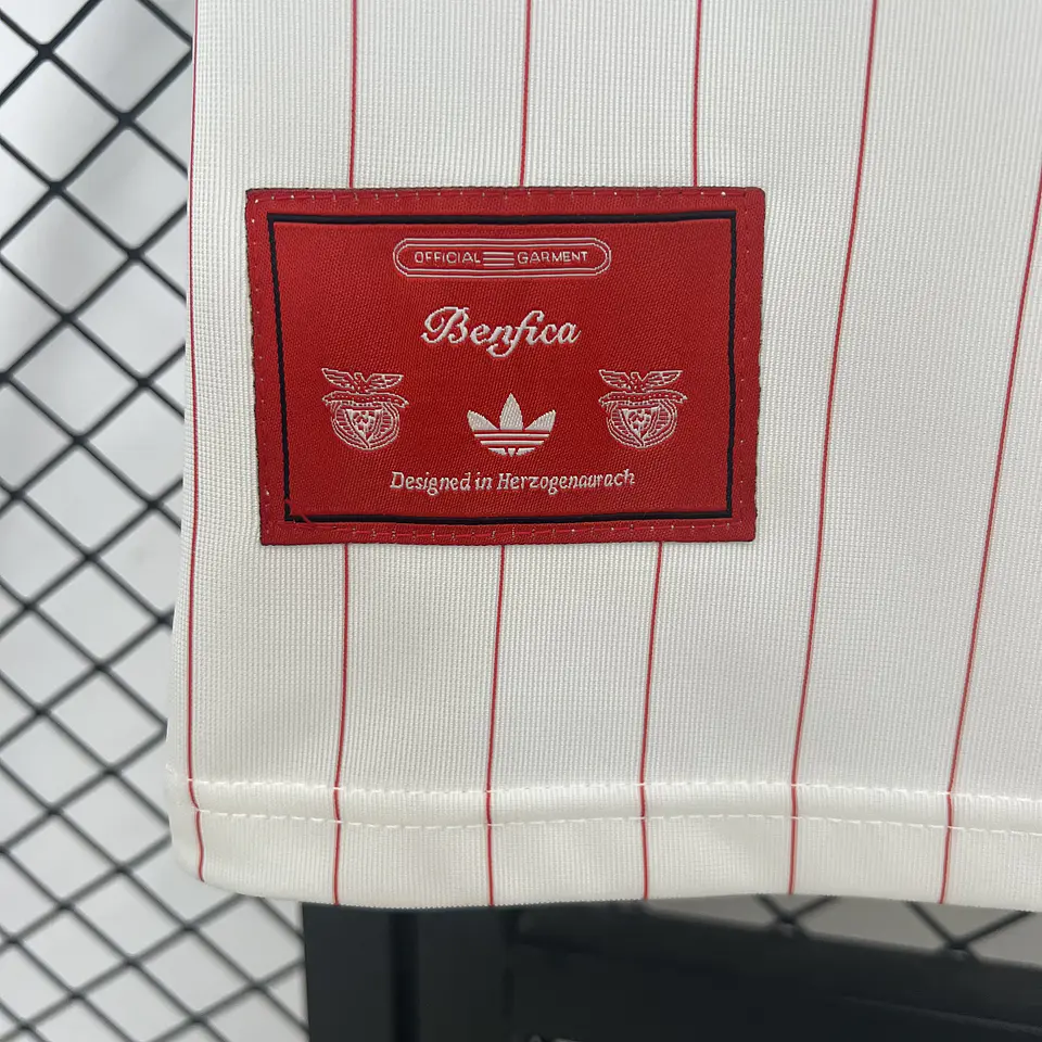 Benfica Retro x Adidas Classics 2025/26 5