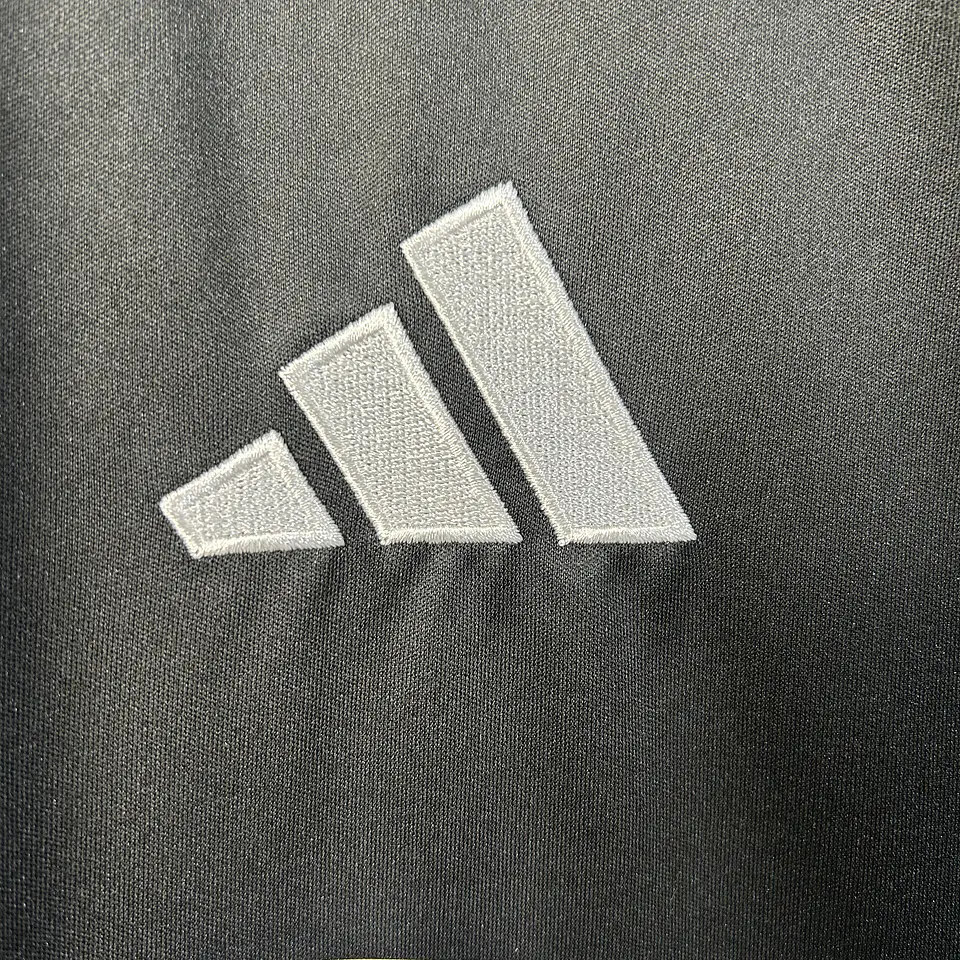 Aston Villa Equipamento Alternativo 2025/26 4