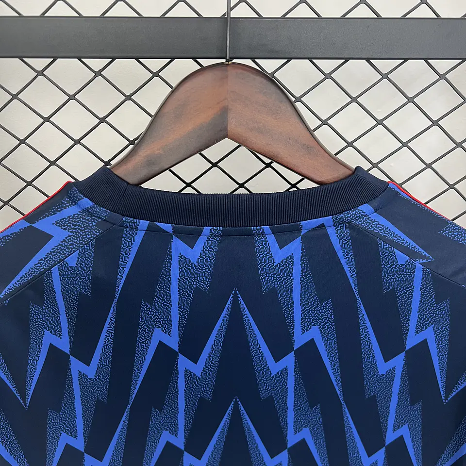 Arsenal Equipamento Alternativo 2025/26 6