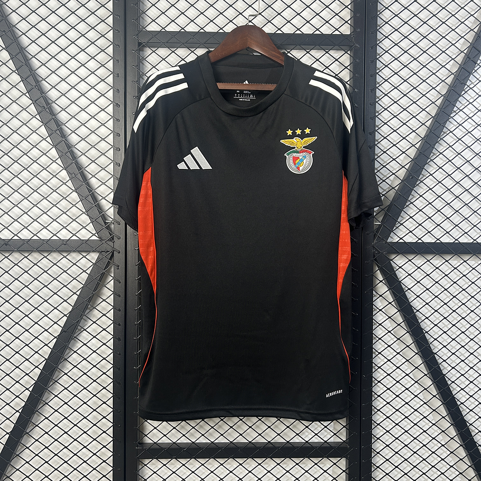 Benfica Equipamento Treino 2025/26 1