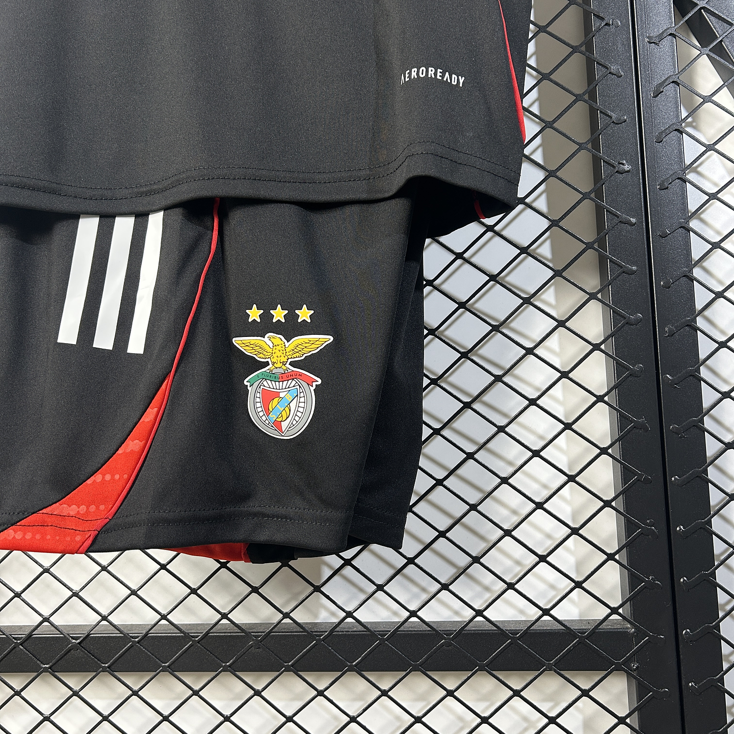 Benfica Equipamento Treino Kit Criança 2025/26 7