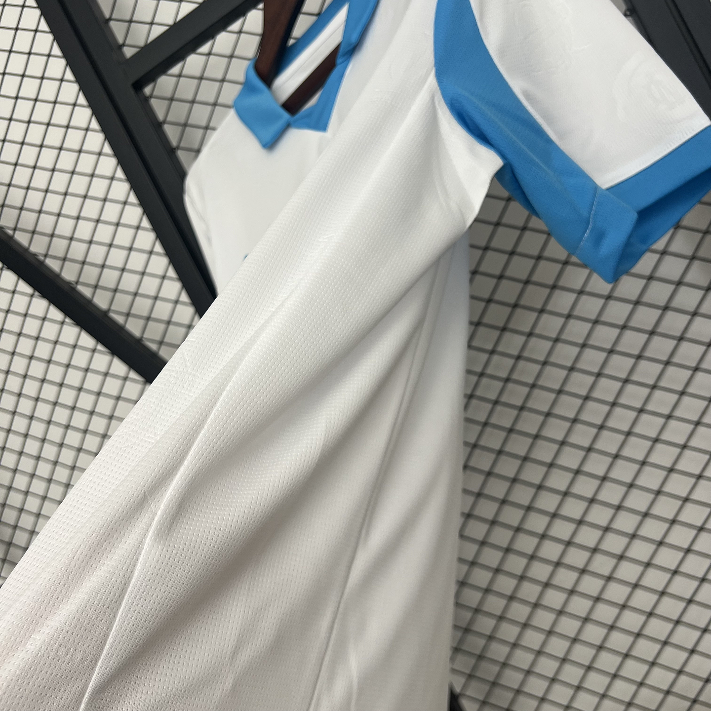 Marselha Equipamento Principal 2025/26 7