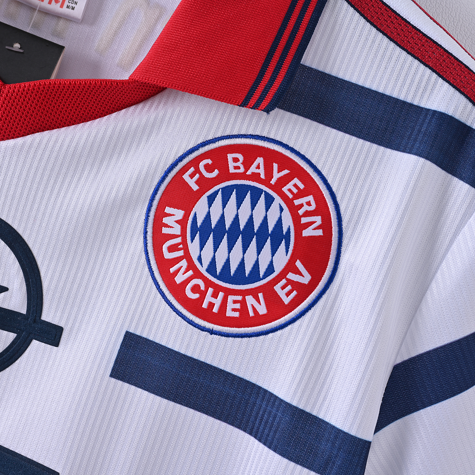 Bayern Munich 1998/00 3