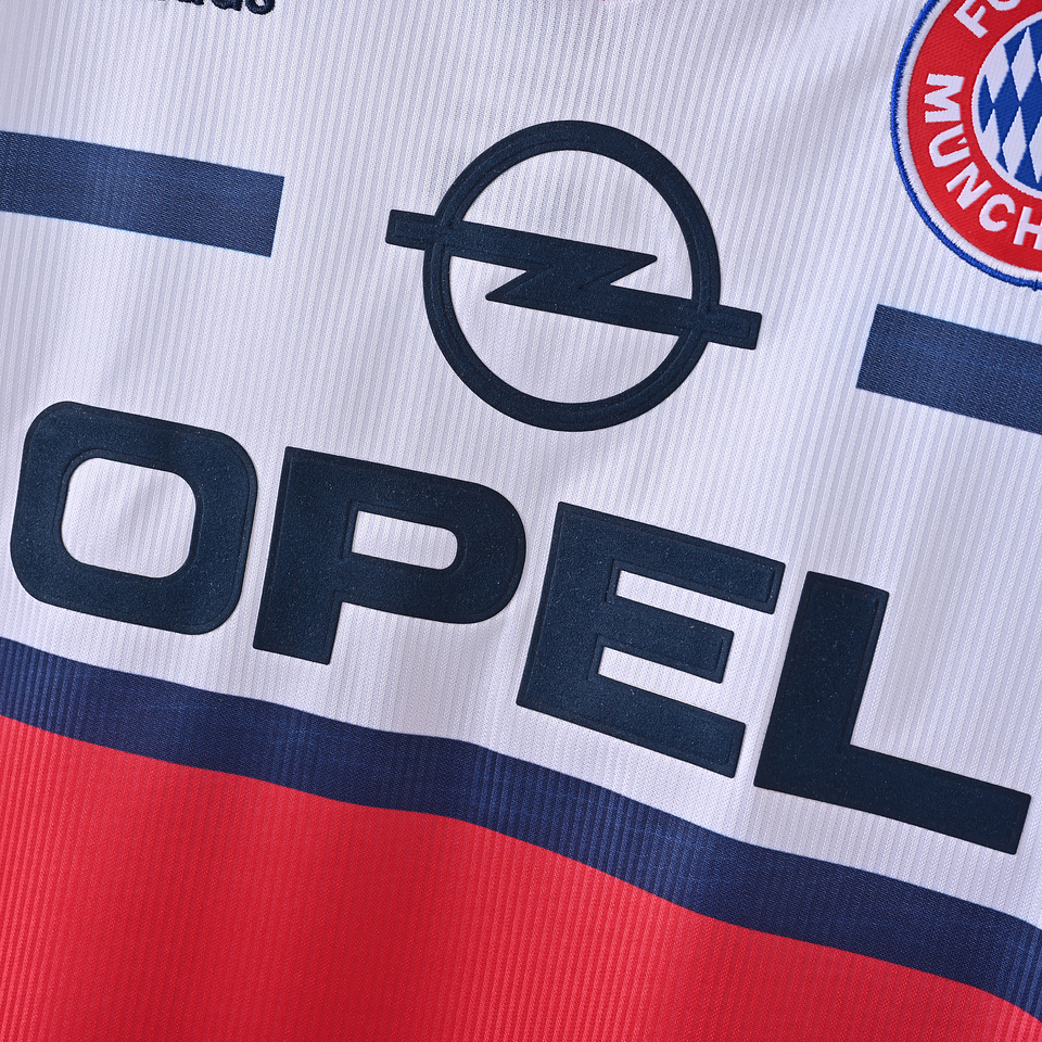 Bayern Munich 1998/00 7