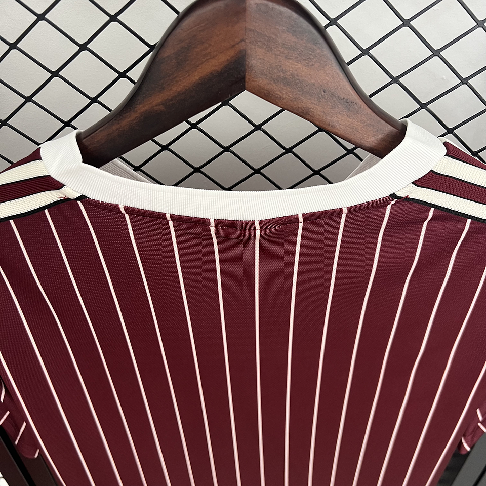 Ajax Retro x Adidas Classics 2025/26 6