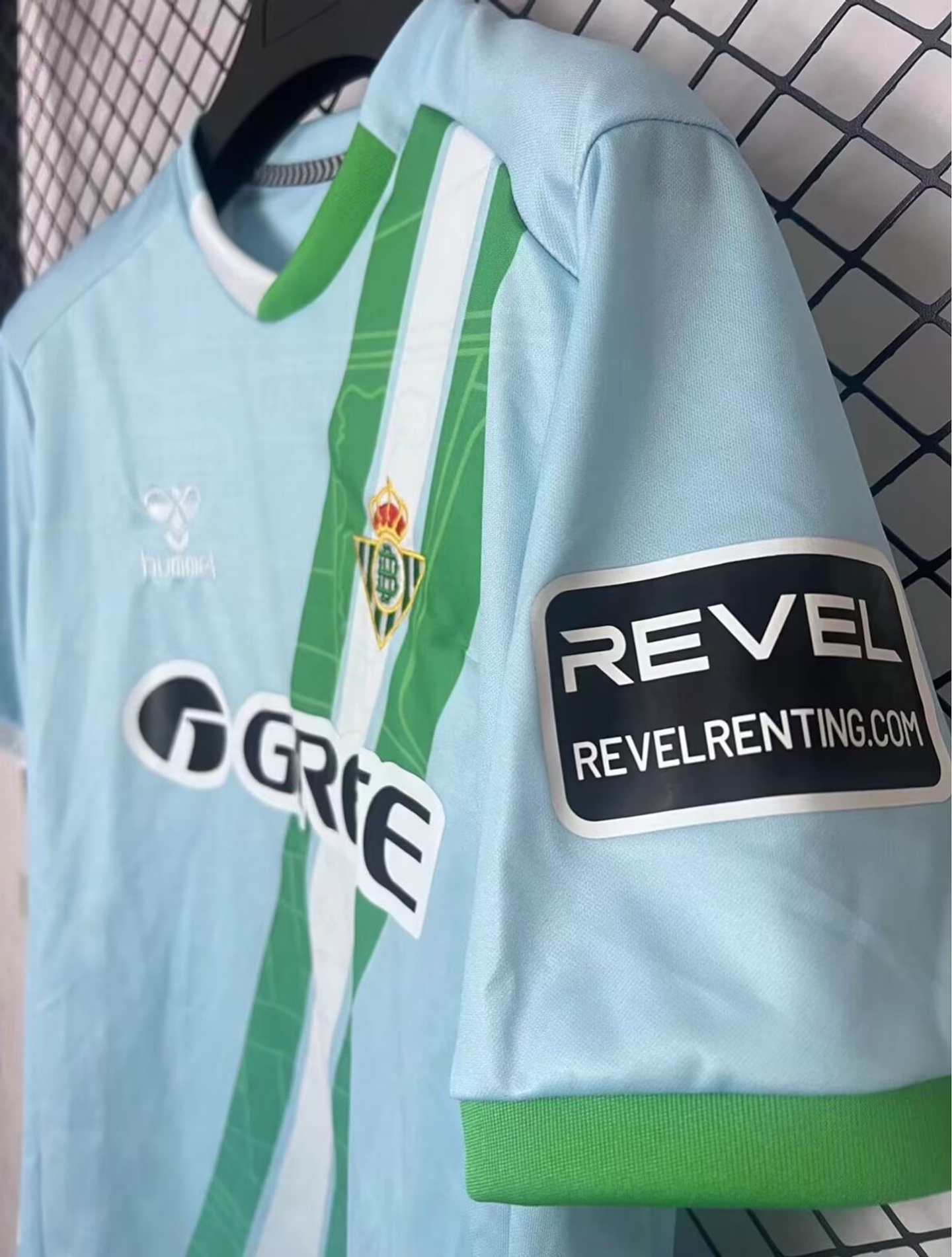 Real Bétis Equipamento Alternativo 2025/26 4