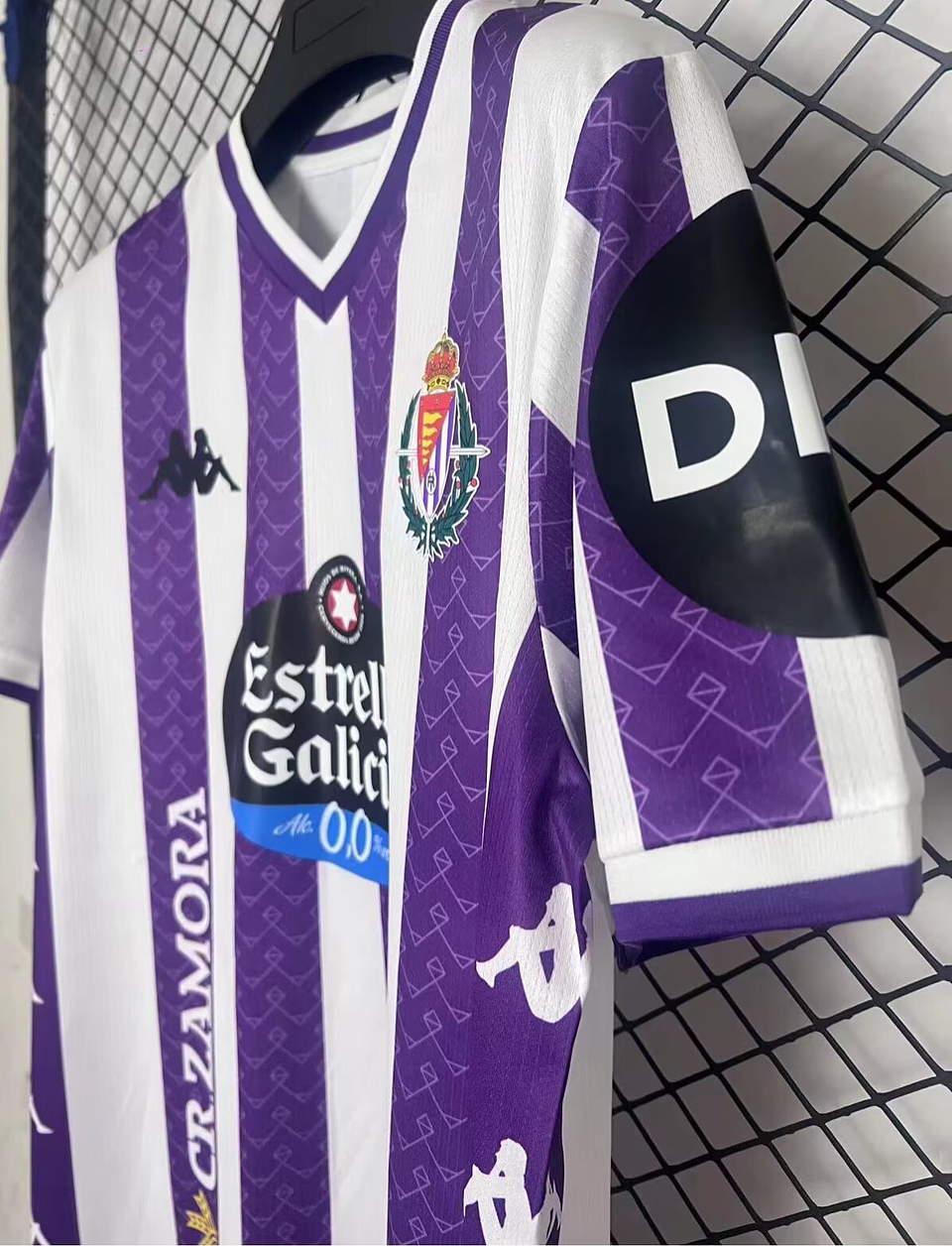 Valladolid Equipamento Principal 2025/26 3