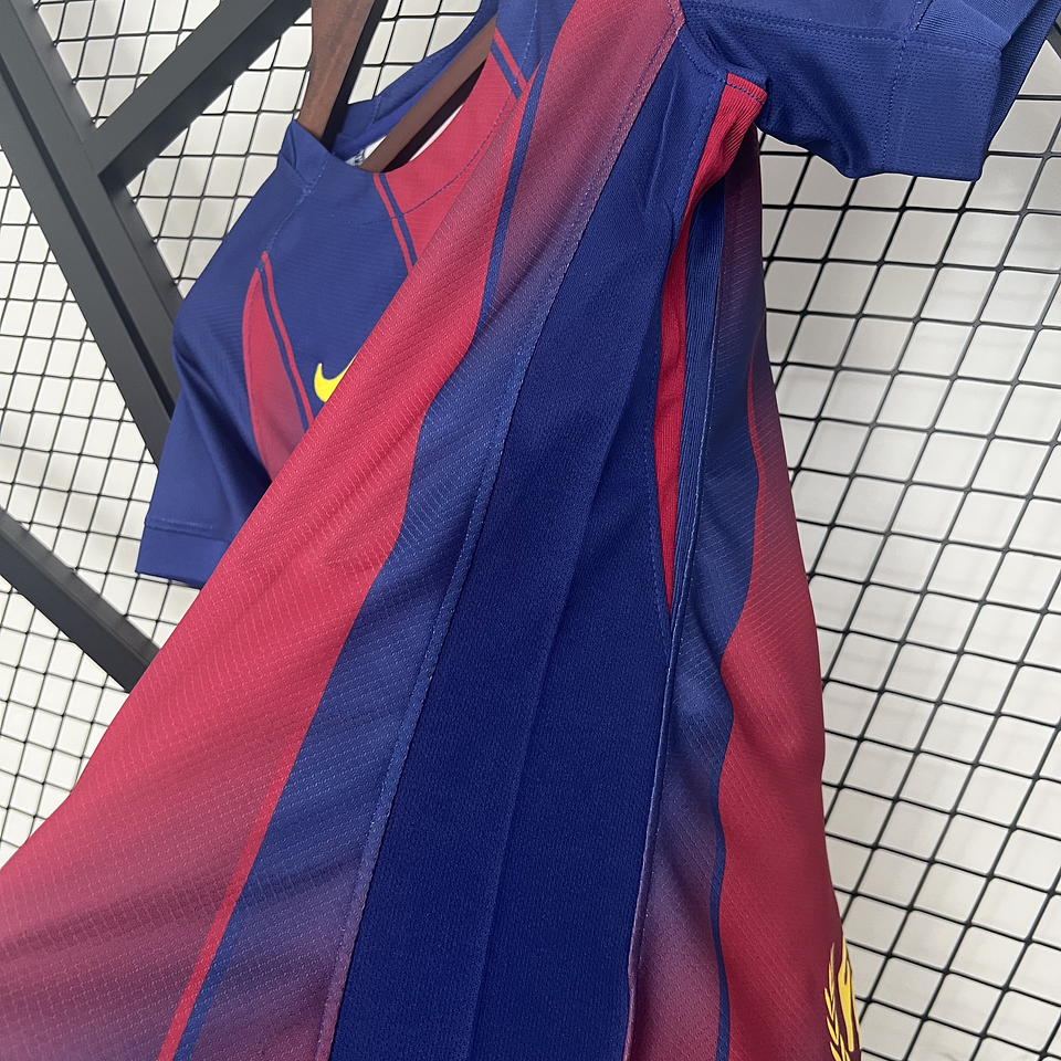 Barcelona Equipamento Principal 2025/26 Mulher 5