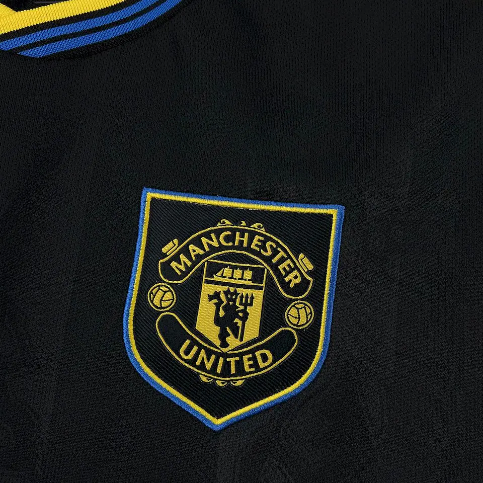 Manchester United Terceiro Equipamento 2025/26 3