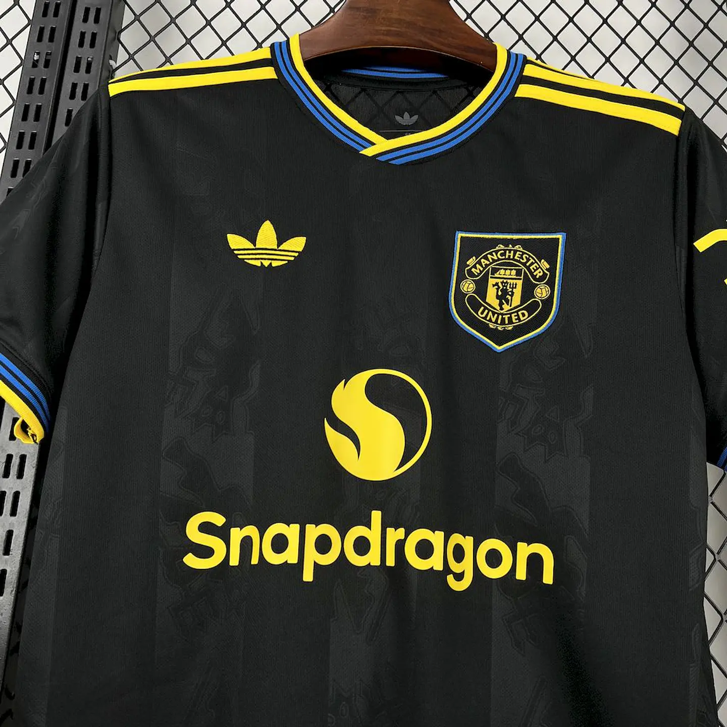 Manchester United Terceiro Equipamento 2025/26 5