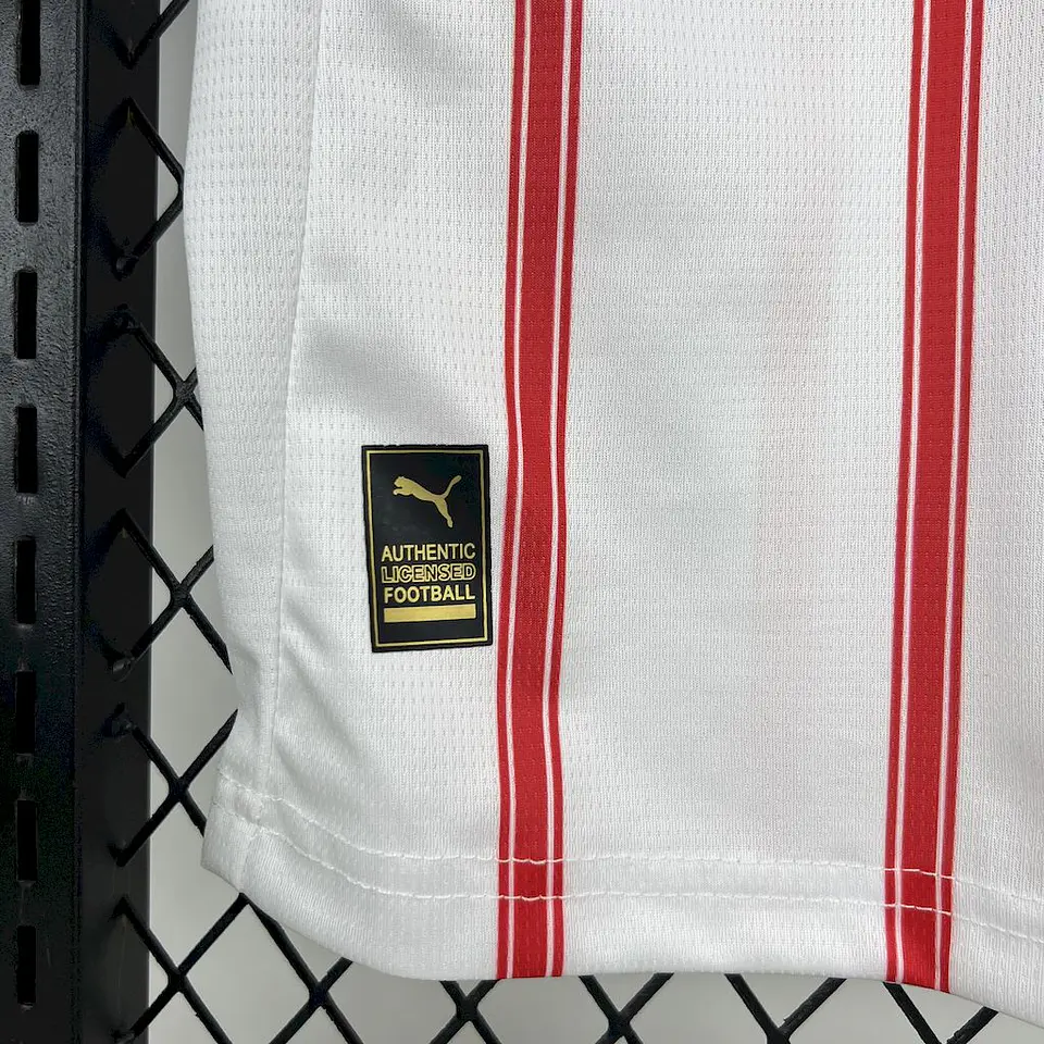 Girona Equipamento Principal 2025/26 8