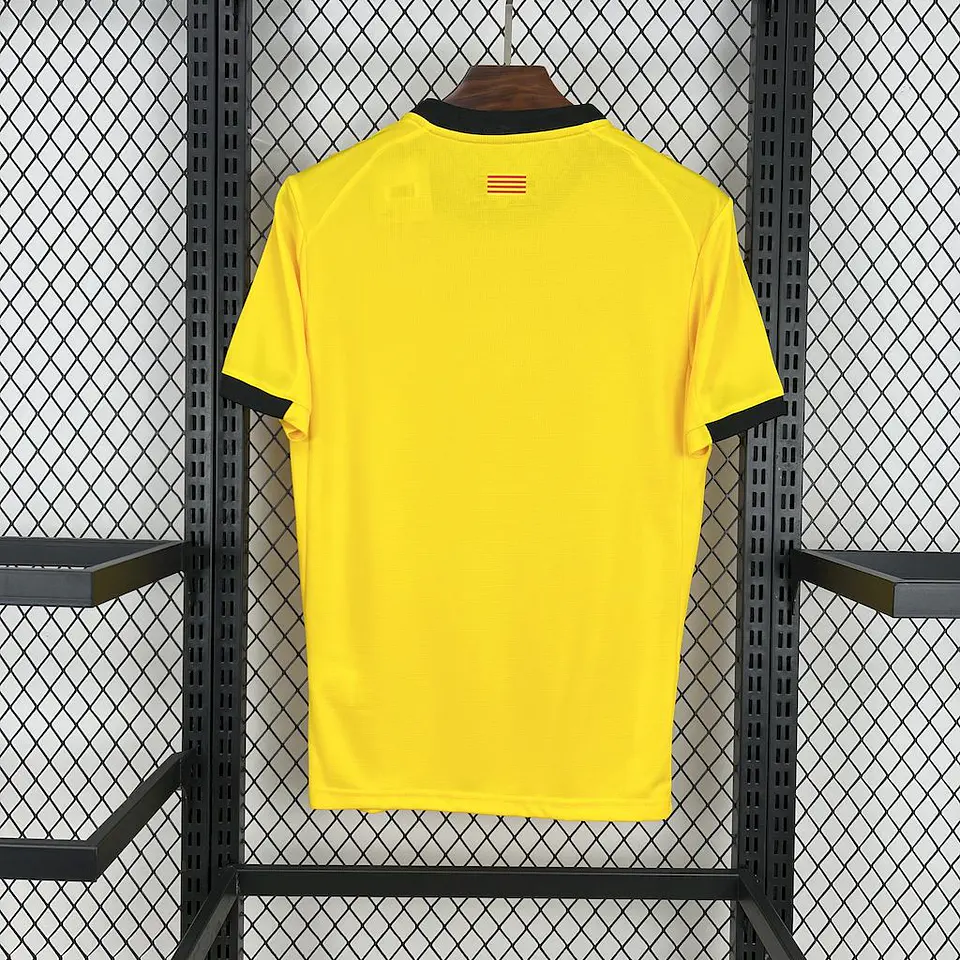 Girona Equipamento Alternativo 2025/26 2