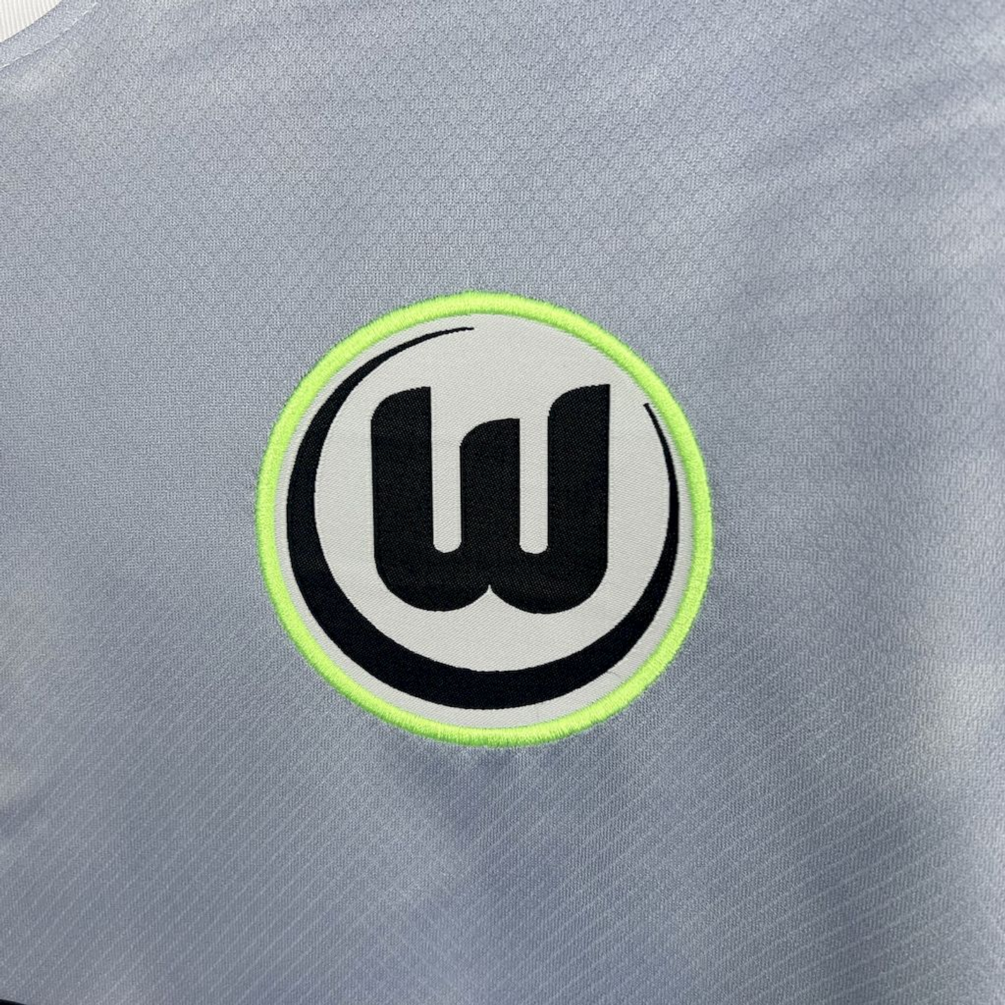 Wolfsburg Equipamento Alternativo 2025/26 3