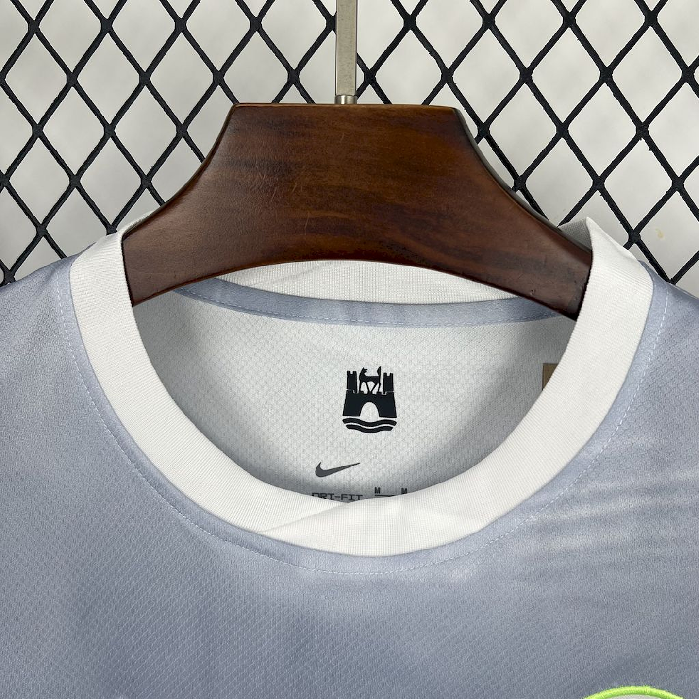 Wolfsburg Equipamento Alternativo 2025/26 5