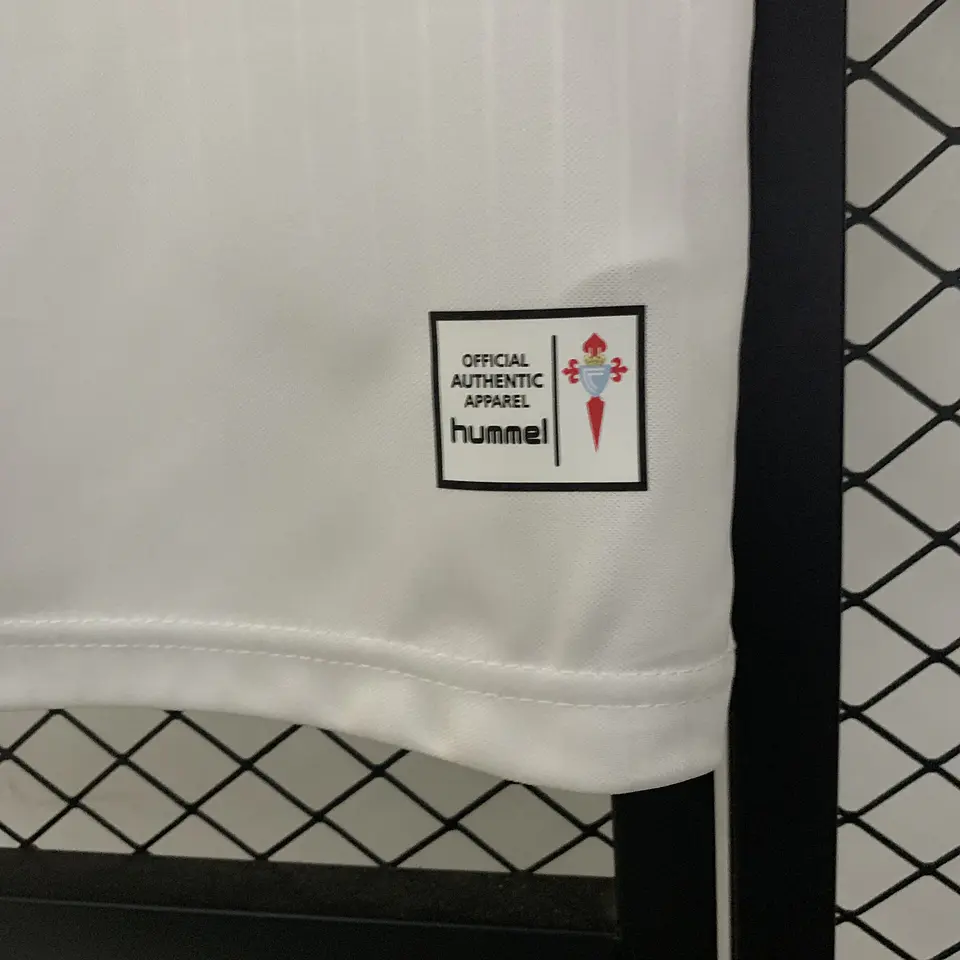 Celta Vigo Edição Especial 100º Aniversário 2025/26 7