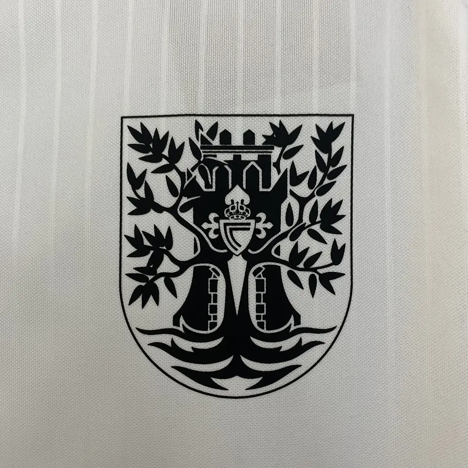 Celta Vigo Edição Especial 100º Aniversário 2025/26 3