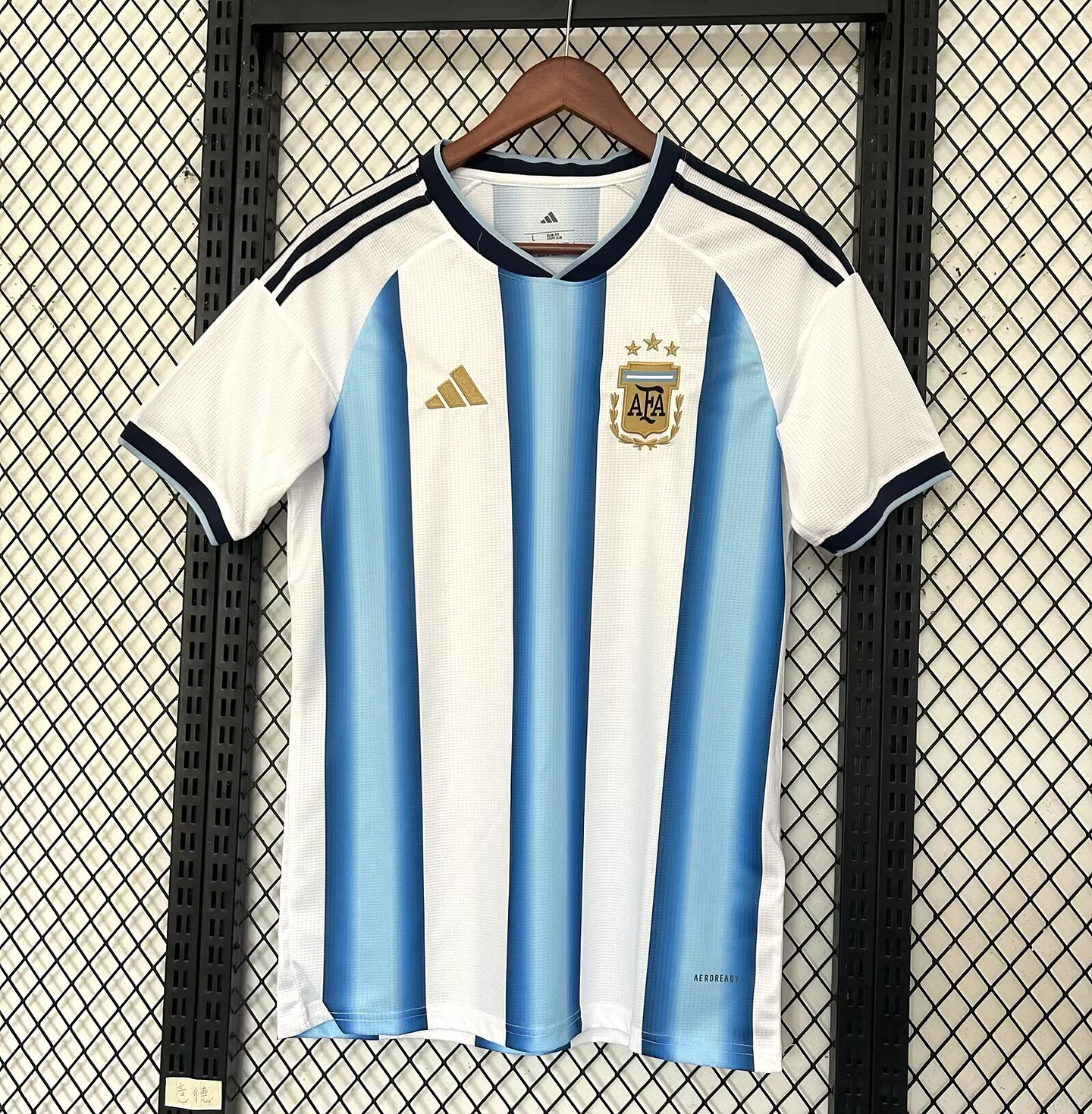 Argentina Equipamento Principal 2025/26 1