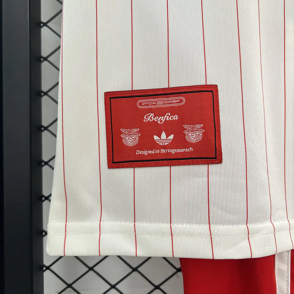 Benfica Retro X Adidas Classics Kit Criança 10