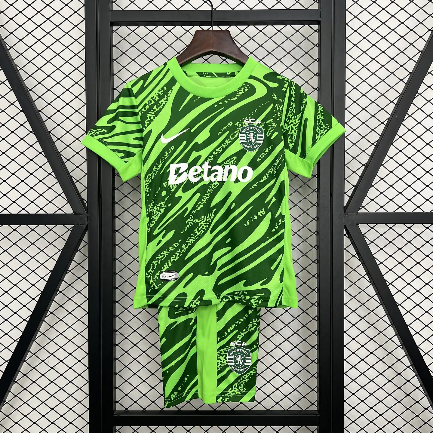 Sporting Equipamento Guarda-Redes Kit Criança 2025/26 1