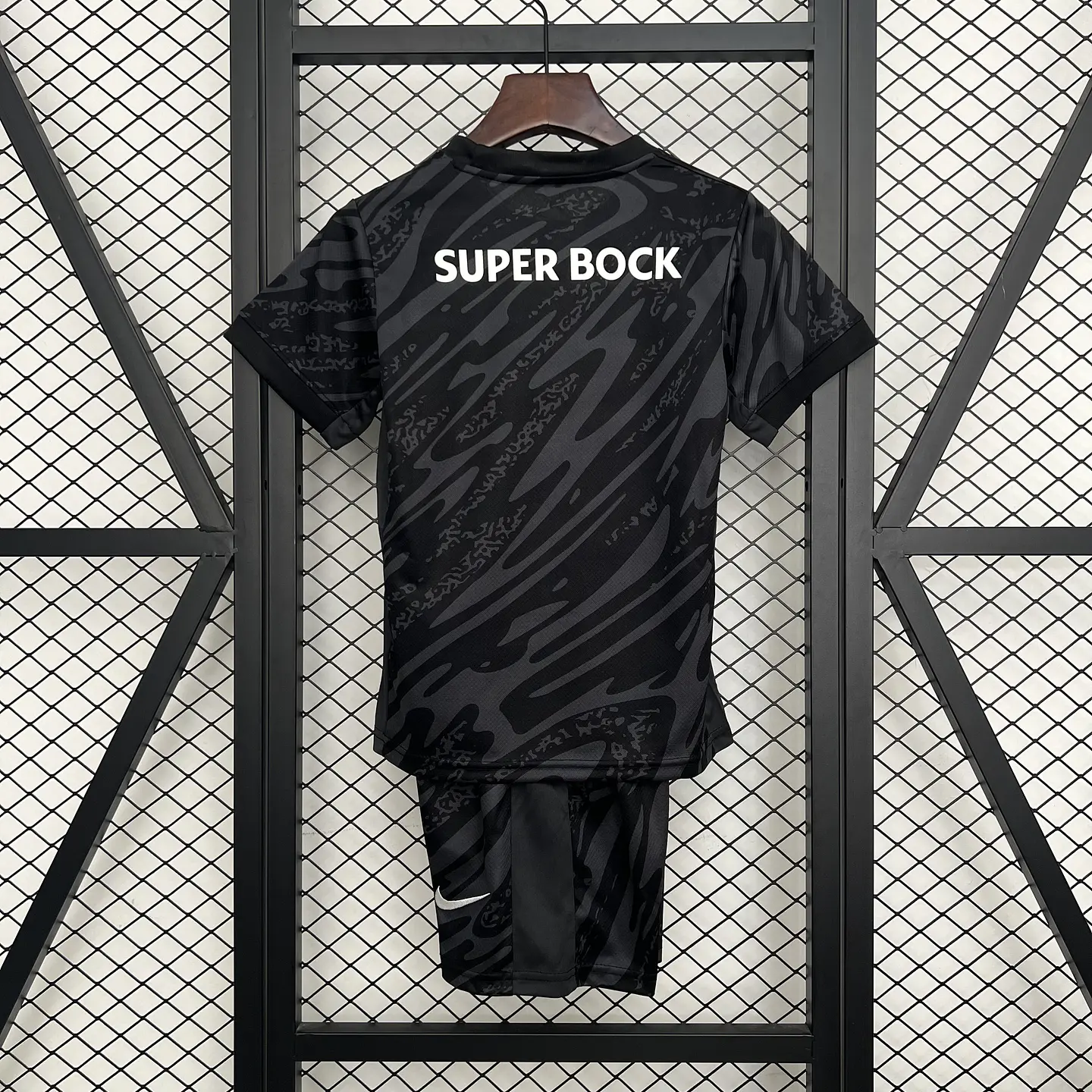 Sporting Equipamento Guarda-Redes Kit Criança 2025/26 2