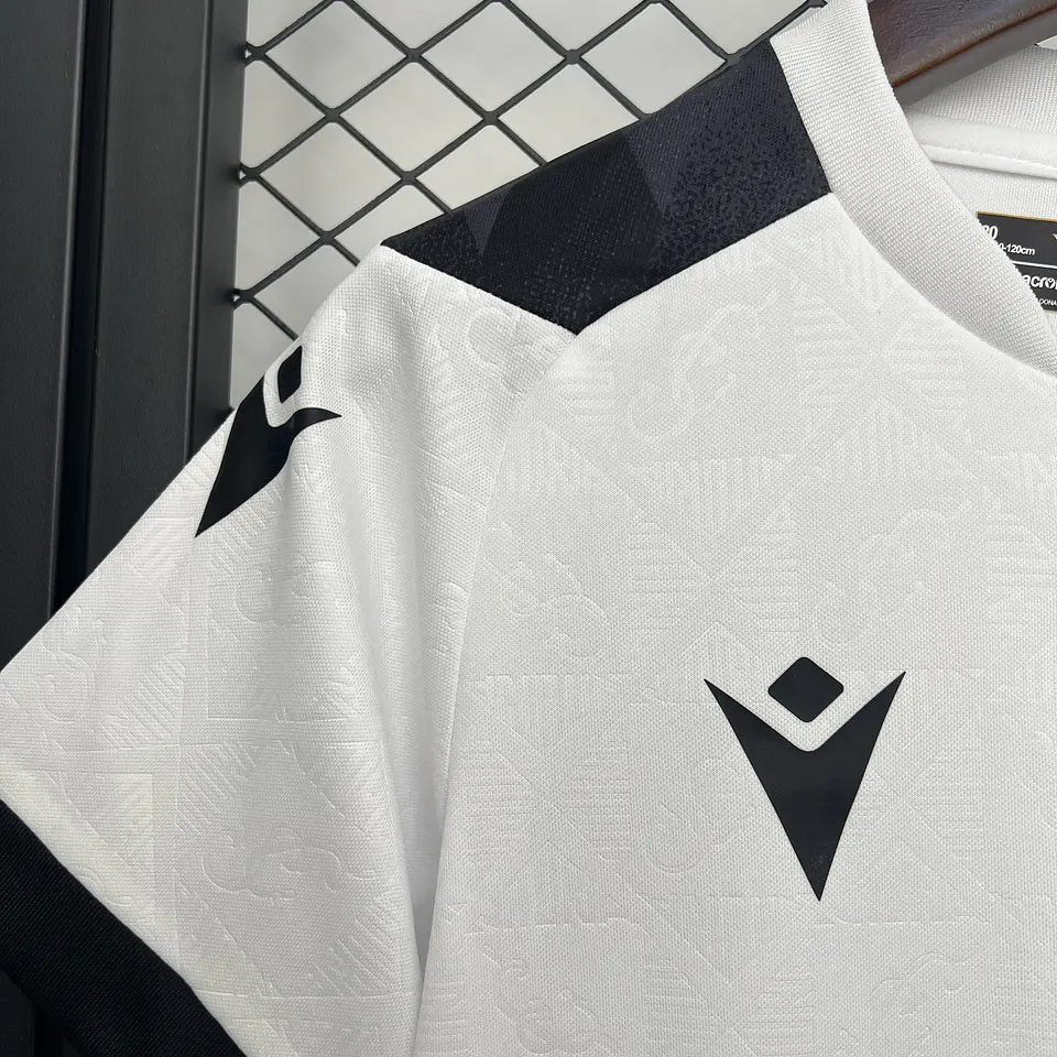 Vitória de Guimarães Equipamento Principal Kit Criança 2025/26 10