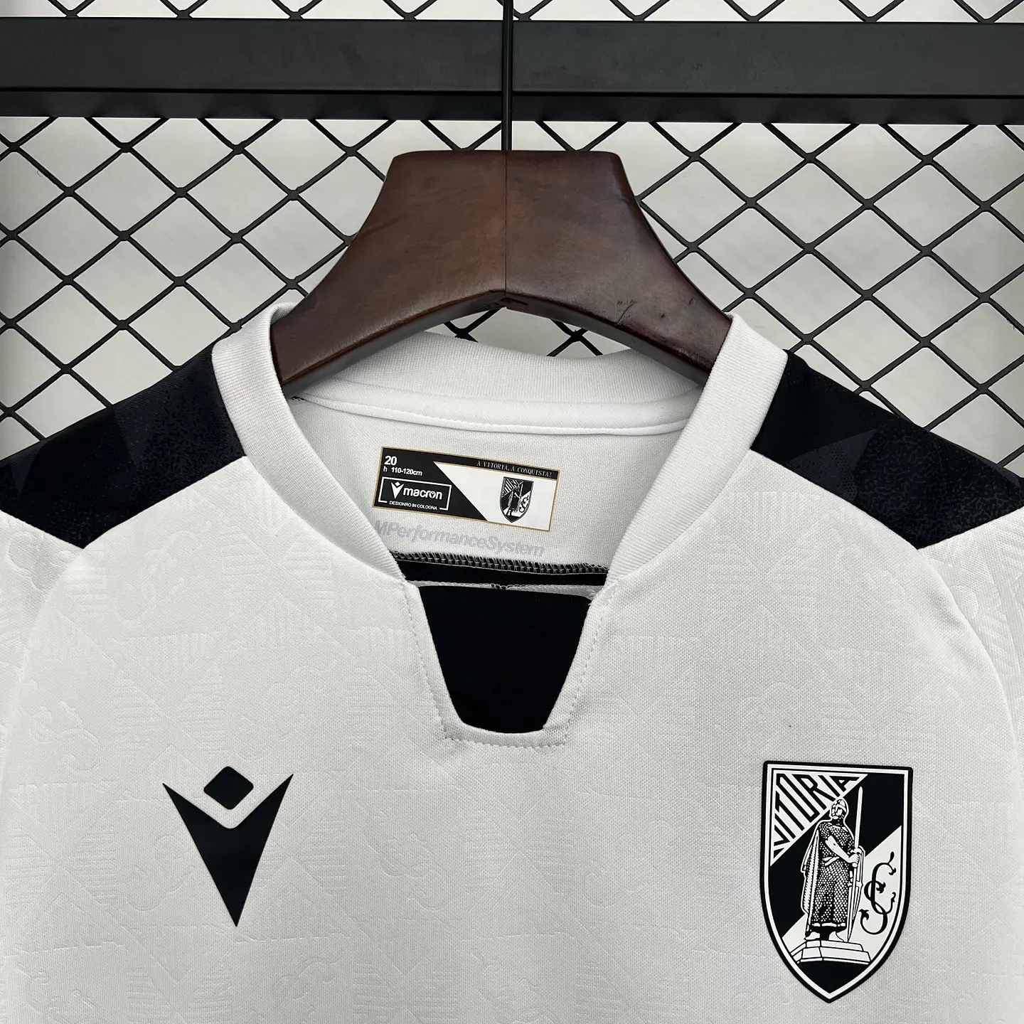 Vitória de Guimarães Equipamento Principal Kit Criança 2025/26 5