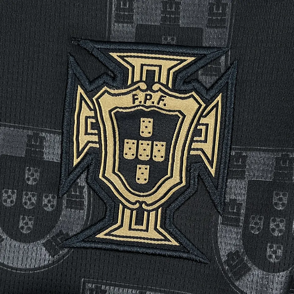 Portugal Equipamento Eusébio Mundial 2026 3