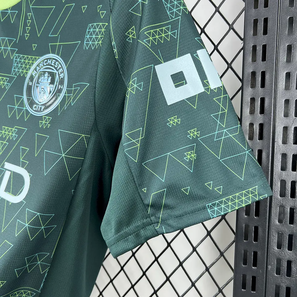 Manchester City Quarto Equipamento 2025/26 11