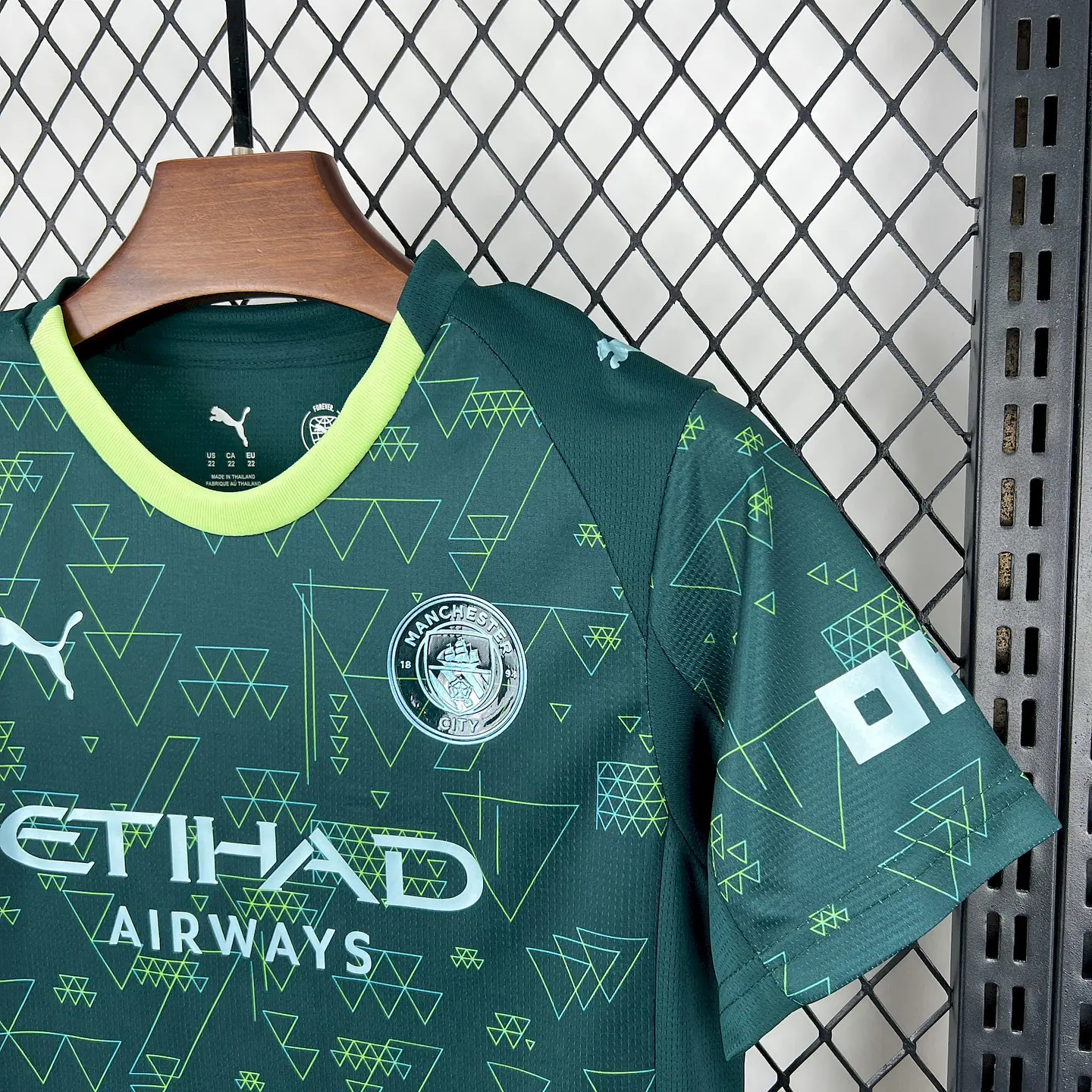 Manchester City Quarto Equipamento 2025/26 Kit Criança 3